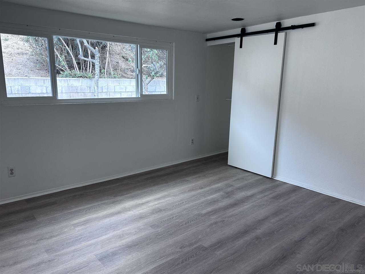 Detail Gallery Image 7 of 8 For 6458  Mount Aguilar, San Diego,  CA 92111 - 4 Beds | 2 Baths