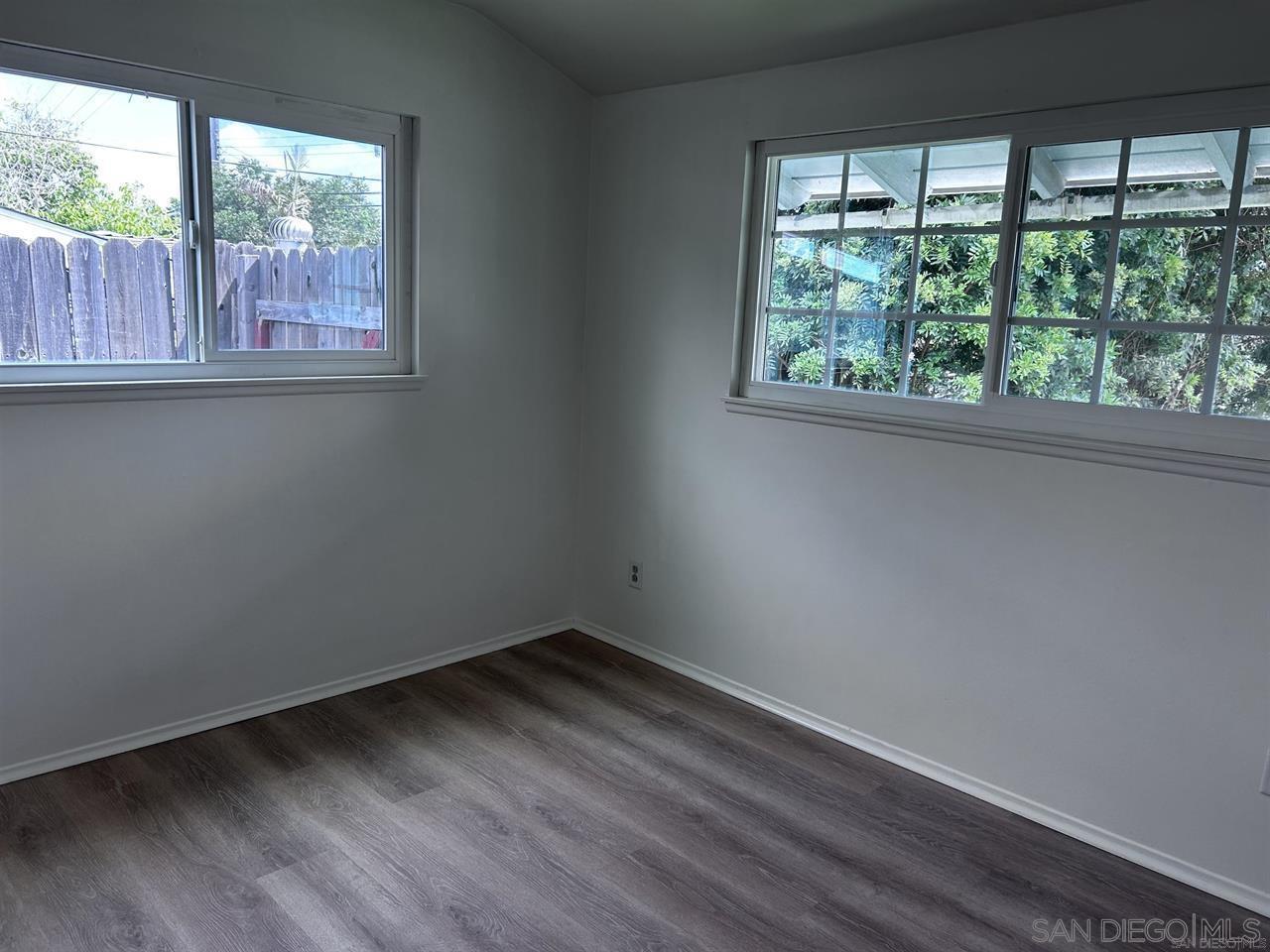 Detail Gallery Image 8 of 8 For 6458  Mount Aguilar, San Diego,  CA 92111 - 4 Beds | 2 Baths