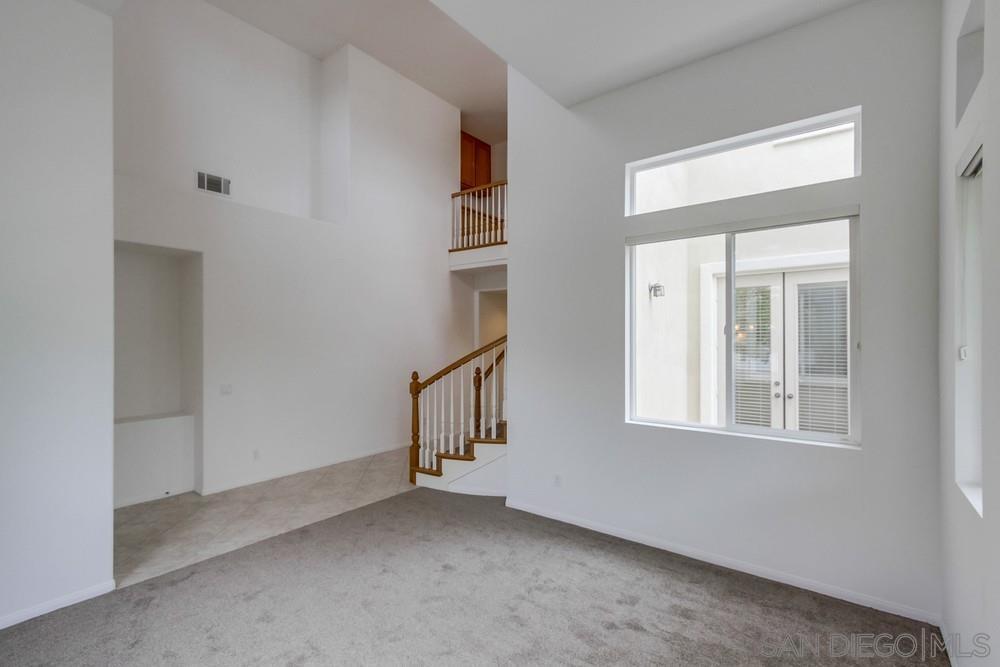 Detail Gallery Image 2 of 27 For 2726 W Canyon, San Diego,  CA 92123 - 4 Beds | 3 Baths