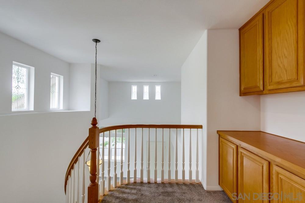 Detail Gallery Image 14 of 27 For 2726 W Canyon, San Diego,  CA 92123 - 4 Beds | 3 Baths