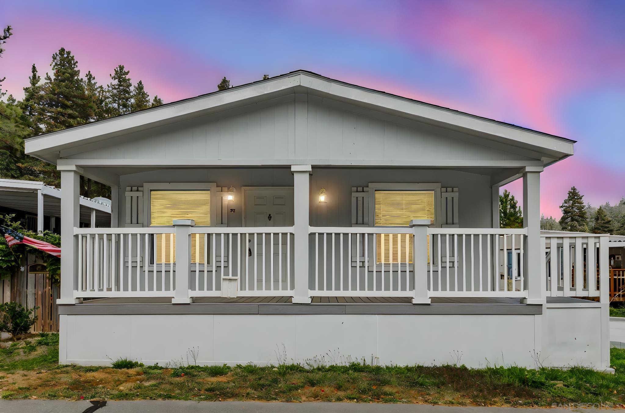 Front Image Thumbnail for SD250045540