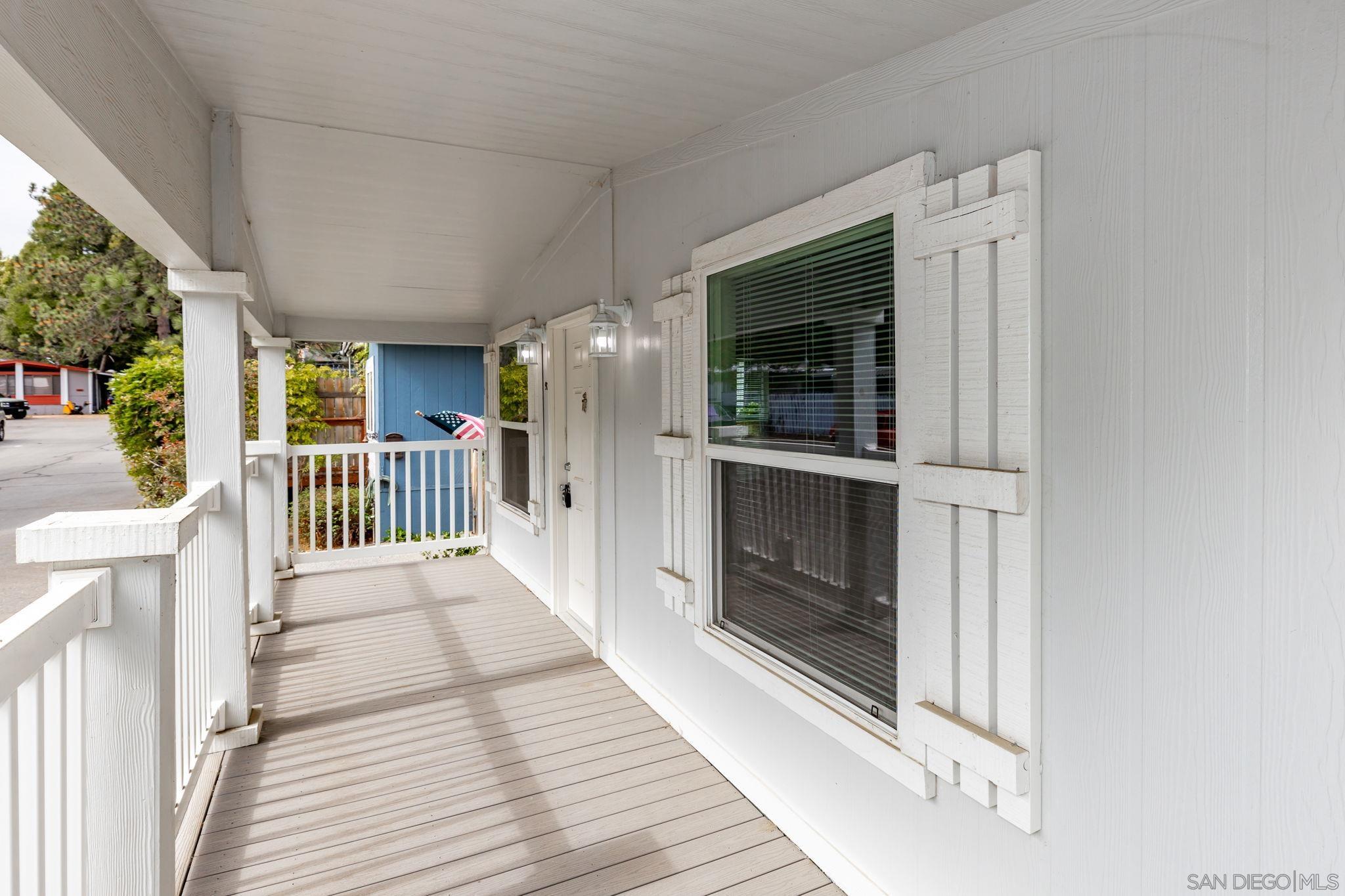 Detail Gallery Image 18 of 28 For 22899  Byron Rd  Spc 92,  Crestline,  CA 92325 - 3 Beds | 2 Baths