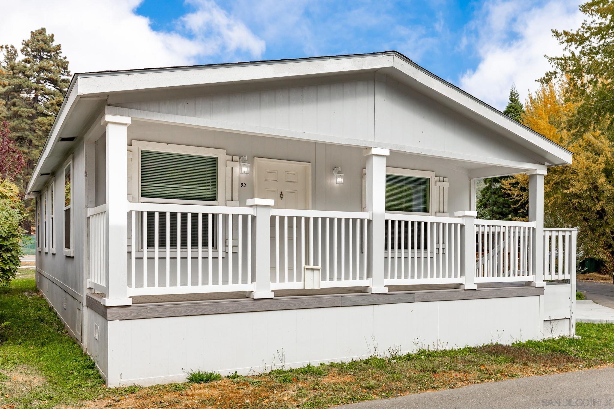 Detail Gallery Image 22 of 28 For 22899  Byron Rd  Spc 92,  Crestline,  CA 92325 - 3 Beds | 2 Baths