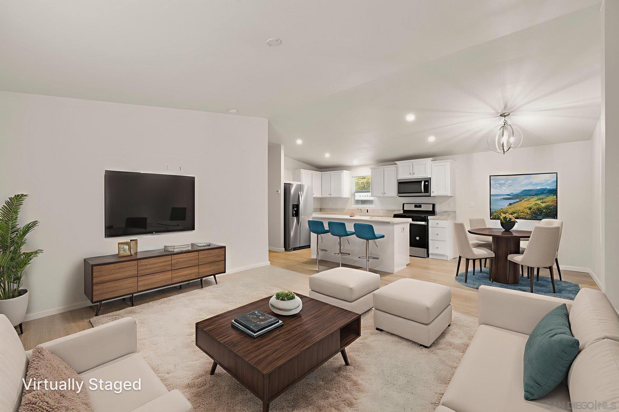 Detail Gallery Image 6 of 28 For 22899  Byron Rd  Spc 92,  Crestline,  CA 92325 - 3 Beds | 2 Baths