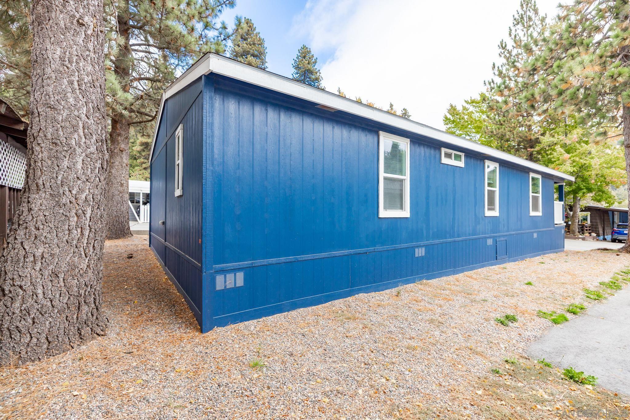 Detail Gallery Image 23 of 27 For 22899  Byron Rd  Spc 78,  Crestline,  CA 92325 - 3 Beds | 2 Baths