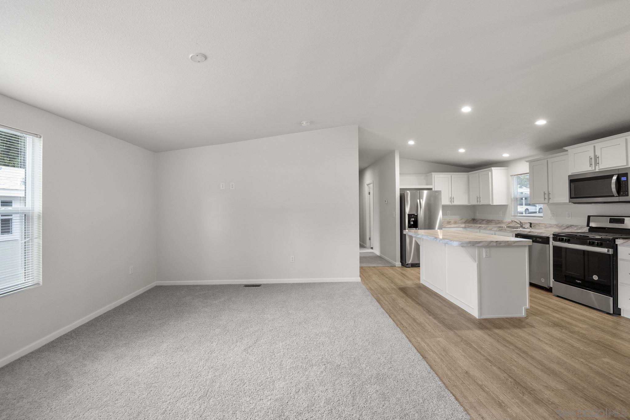 Detail Gallery Image 25 of 27 For 22899  Byron Rd  Spc 78,  Crestline,  CA 92325 - 3 Beds | 2 Baths