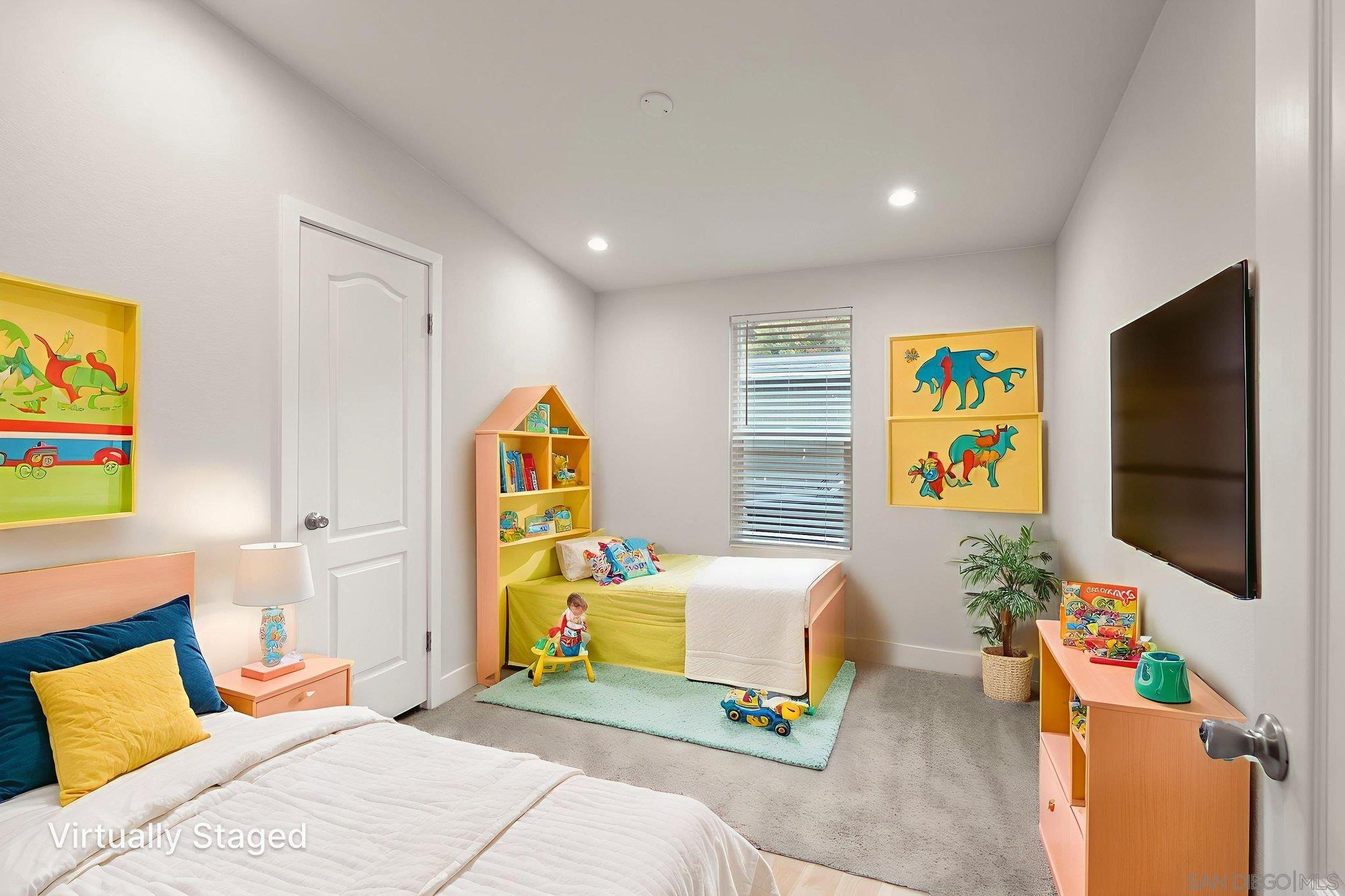 Detail Gallery Image 10 of 27 For 22899  Byron Rd  Spc 108,  Crestline,  CA 92325 - 4 Beds | 2 Baths