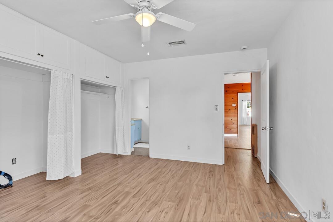 Detail Gallery Image 11 of 24 For 1837  Oliver Avenue, San Diego,  CA 92109 - 3 Beds | 2 Baths