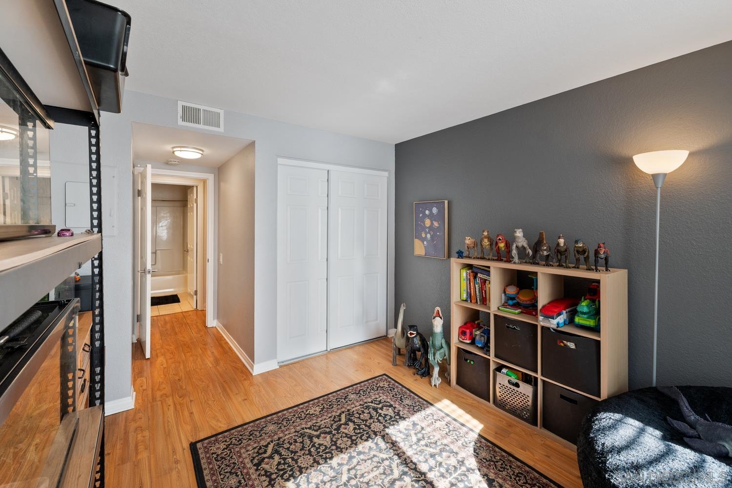 Detail Gallery Image 27 of 33 For 1564  Tanglewood Ln  #19,  Escondido,  CA 92029 - 2 Beds | 2 Baths