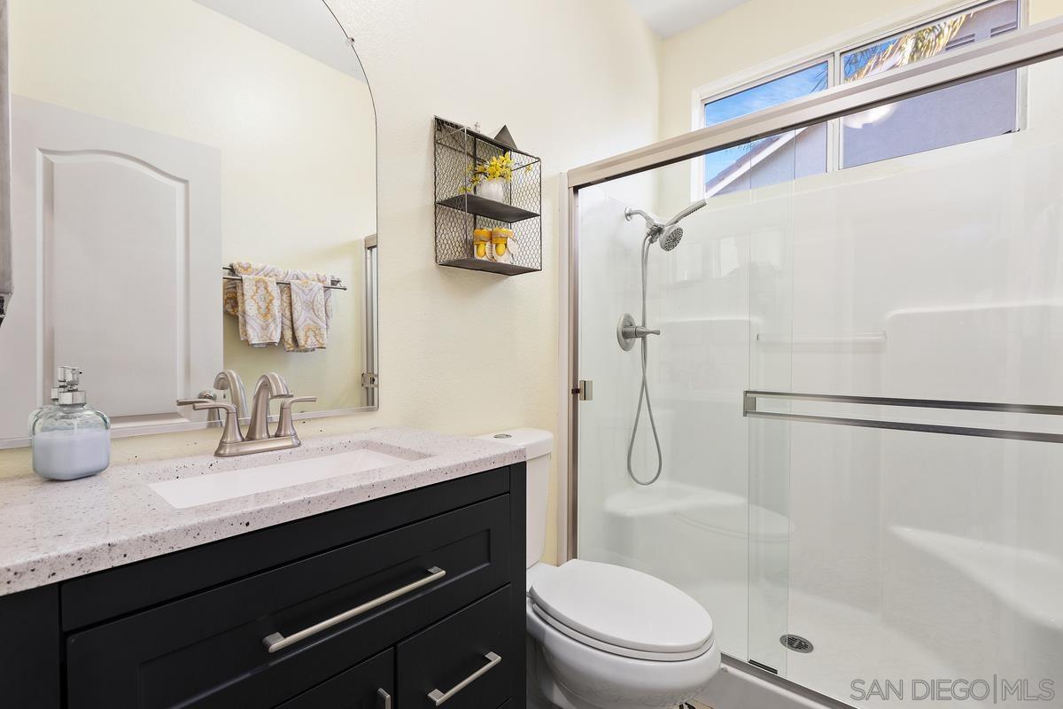 Detail Gallery Image 24 of 37 For 4801  Cardiff Bay Drive, Oceanside,  CA 92057 - 5 Beds | 3 Baths