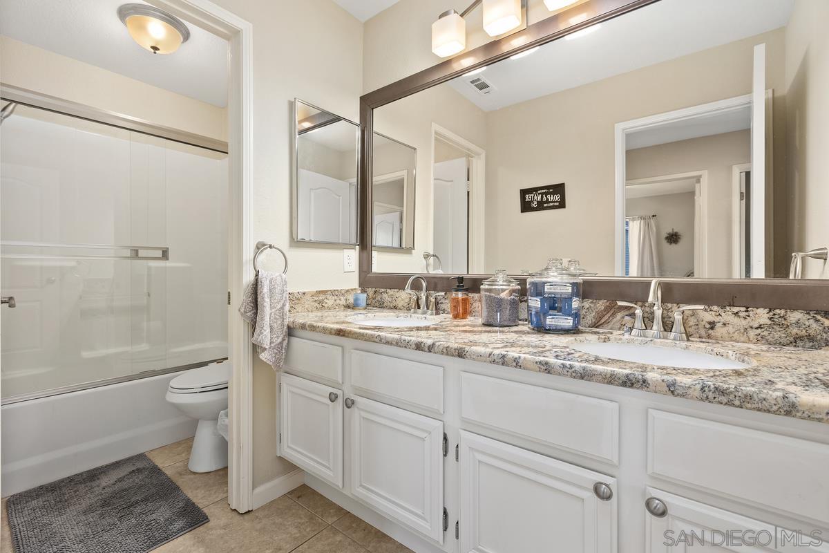 Detail Gallery Image 30 of 37 For 4801  Cardiff Bay Drive, Oceanside,  CA 92057 - 5 Beds | 3 Baths