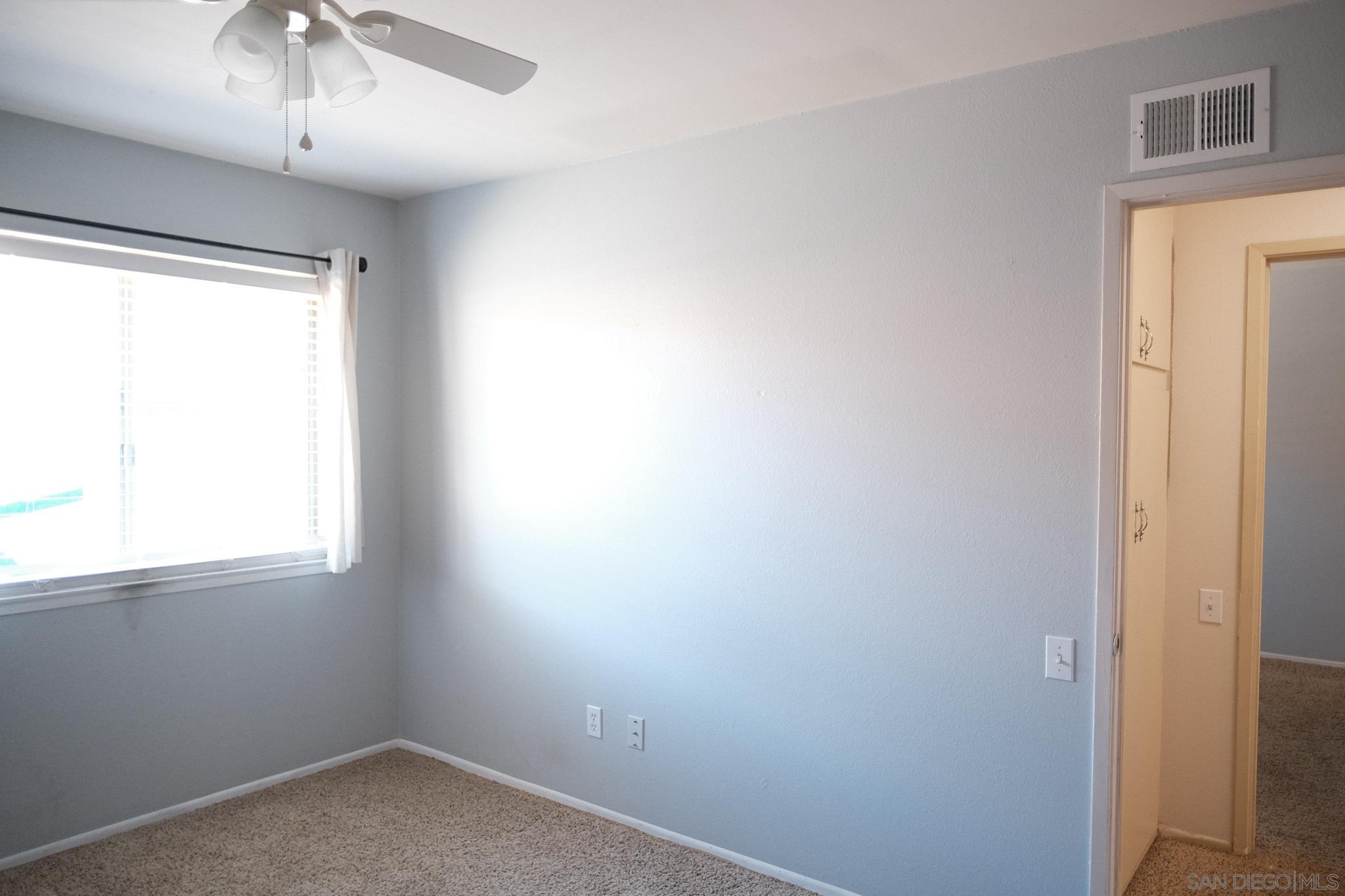 Detail Gallery Image 11 of 29 For 2142  Ridgeview Pl, Escondido,  CA 92026 - 3 Beds | 2 Baths