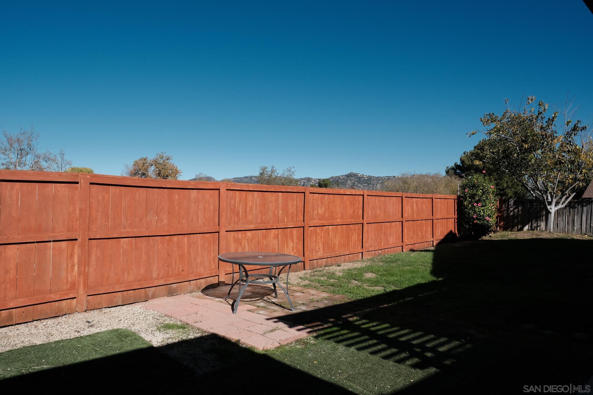 Detail Gallery Image 17 of 29 For 2142  Ridgeview Pl, Escondido,  CA 92026 - 3 Beds | 2 Baths