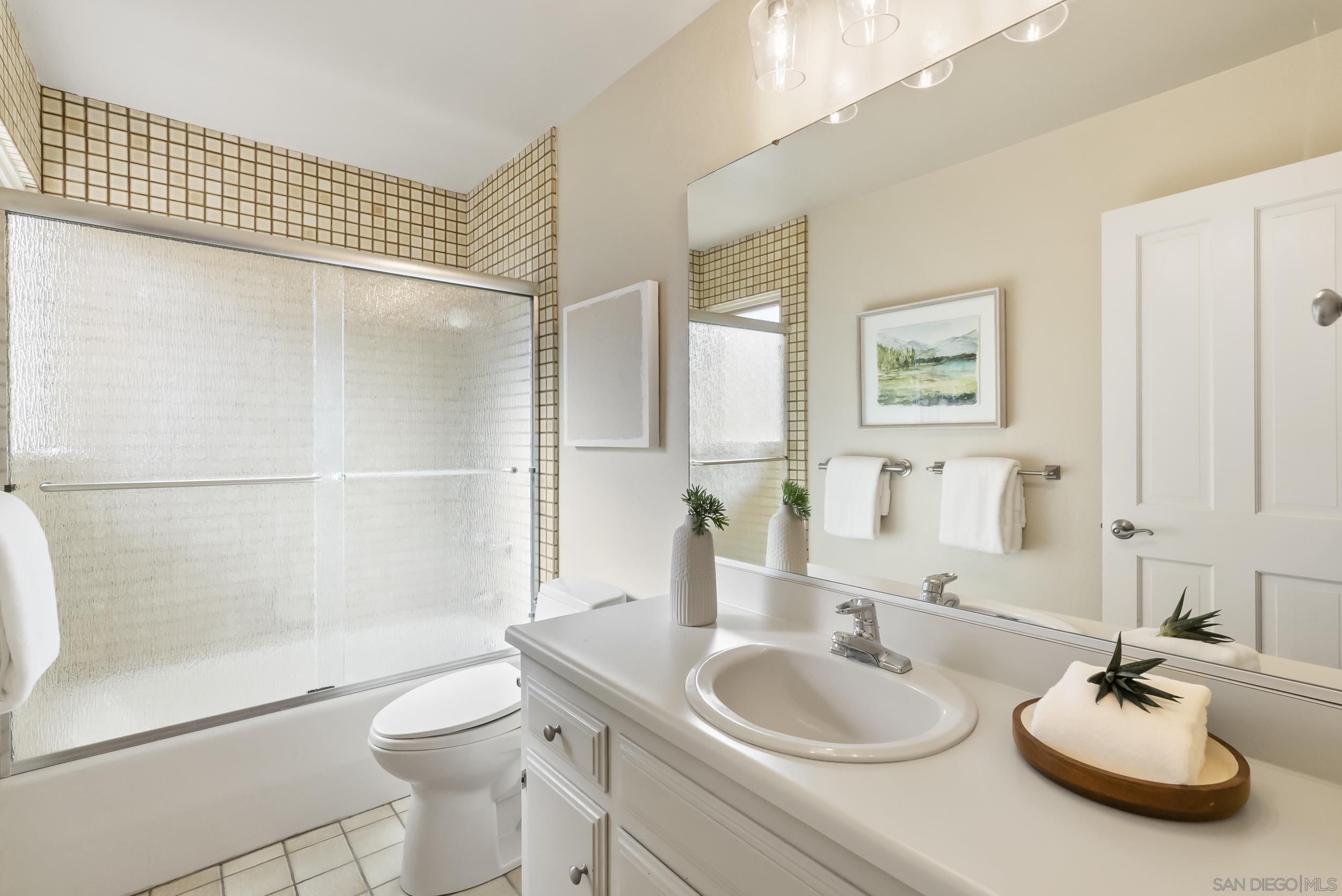 Detail Gallery Image 25 of 54 For 4955  Rancho Viejo Dr, Del Mar,  CA 92014 - 5 Beds | 4 Baths