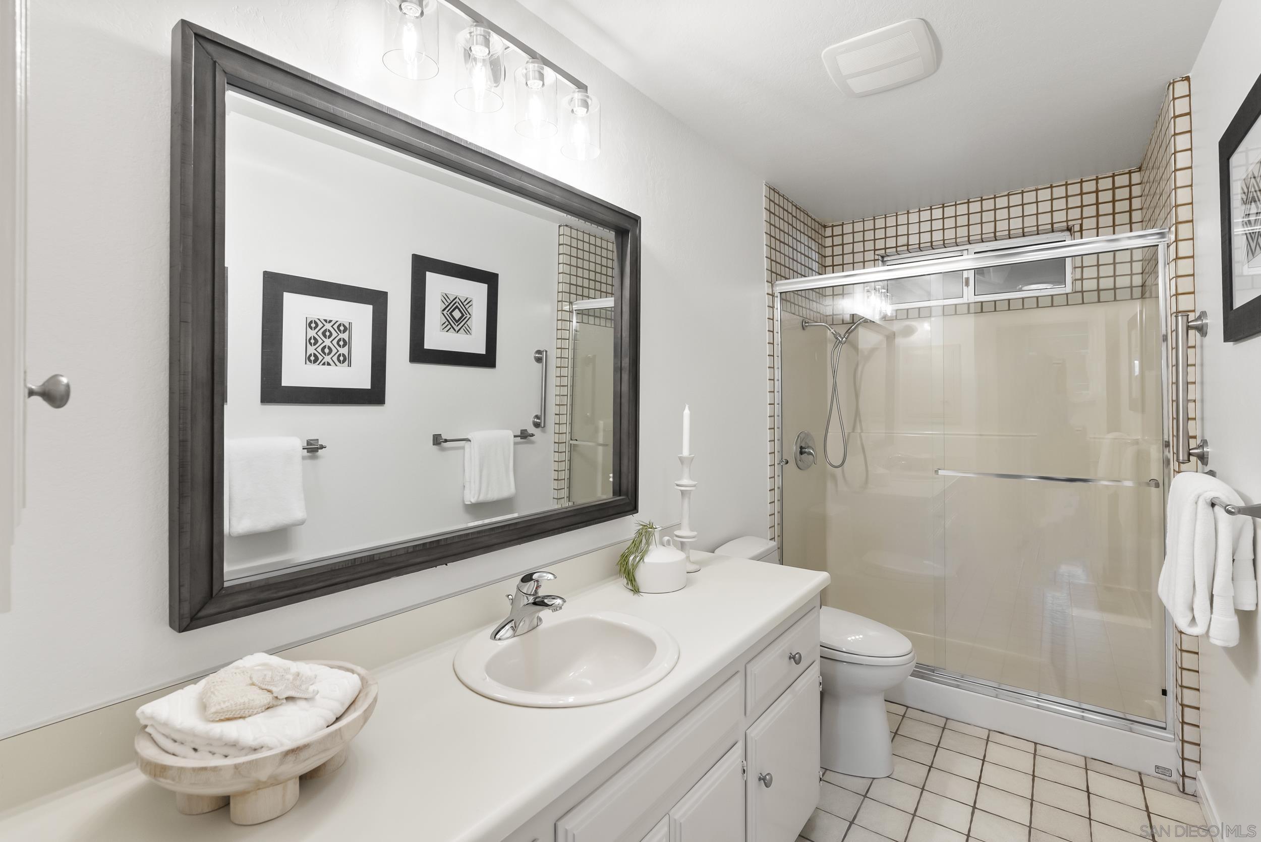 Detail Gallery Image 27 of 54 For 4955  Rancho Viejo Dr, Del Mar,  CA 92014 - 5 Beds | 4 Baths