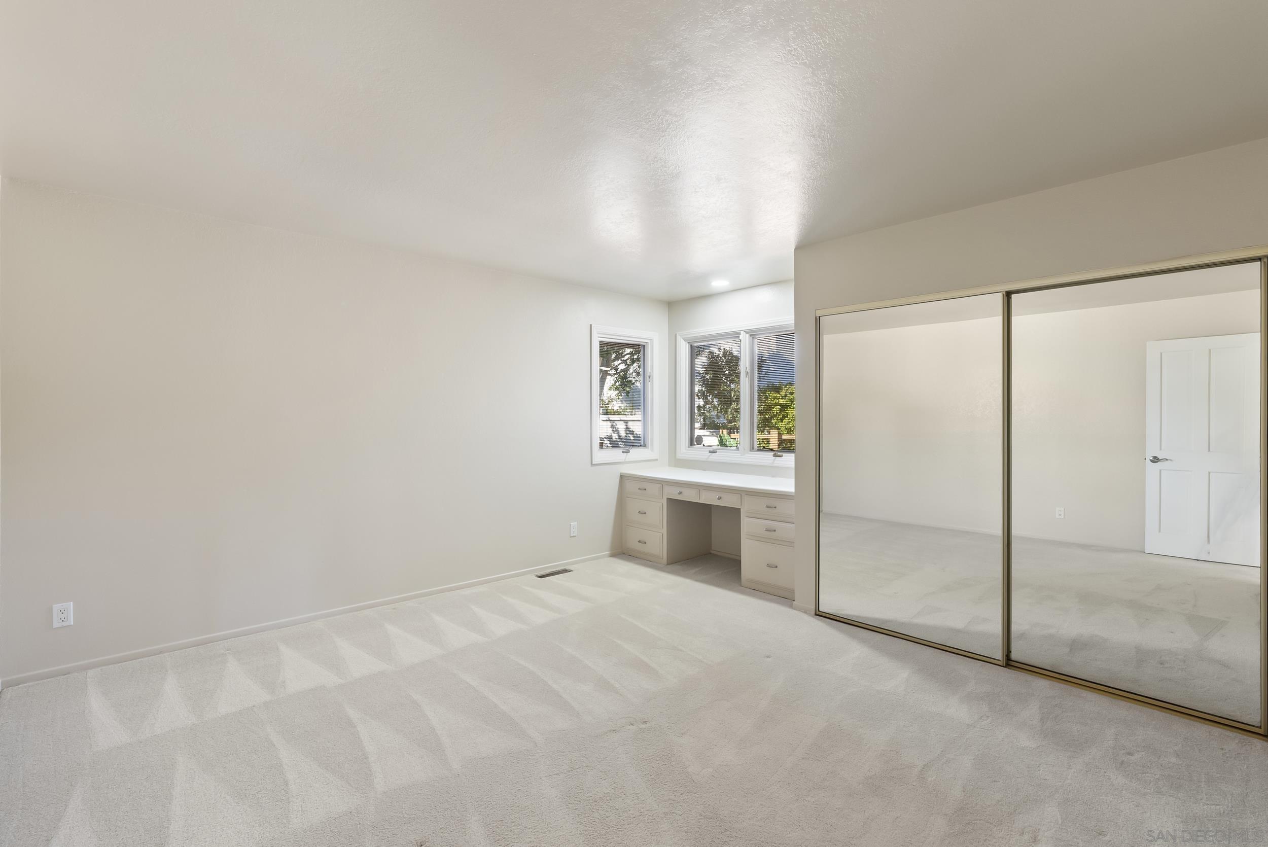 Detail Gallery Image 28 of 54 For 4955  Rancho Viejo Dr, Del Mar,  CA 92014 - 5 Beds | 4 Baths