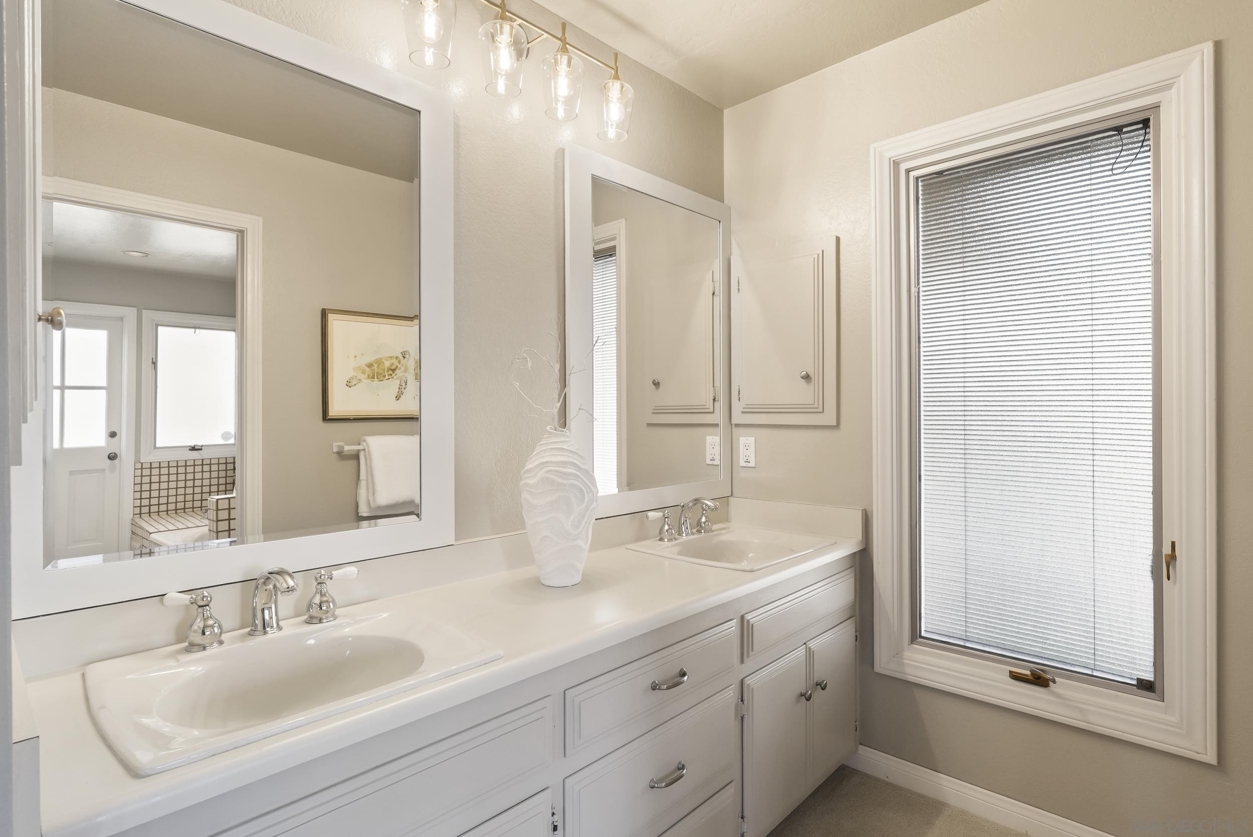 Detail Gallery Image 33 of 54 For 4955  Rancho Viejo Dr, Del Mar,  CA 92014 - 5 Beds | 4 Baths