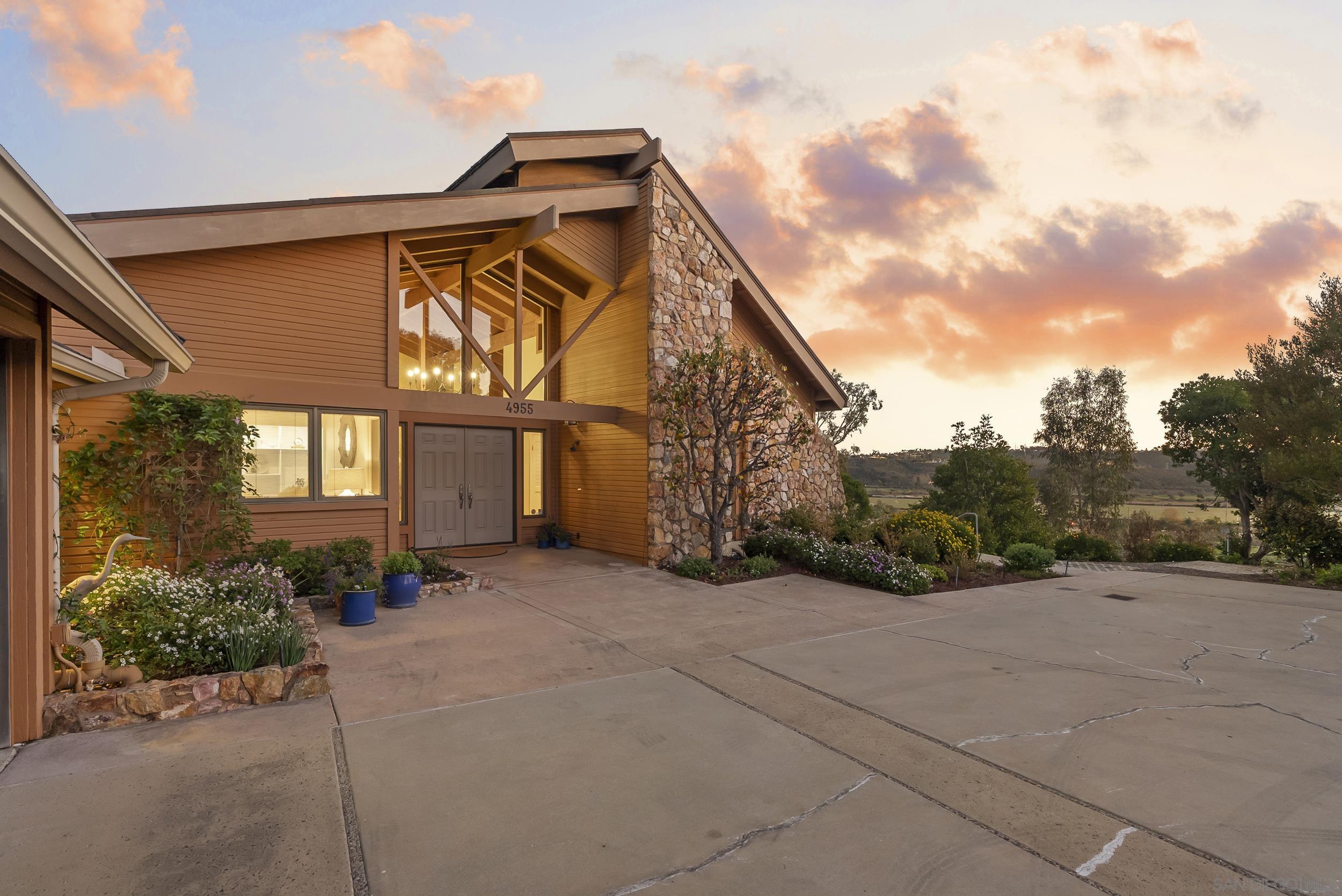 Detail Gallery Image 44 of 54 For 4955  Rancho Viejo Dr, Del Mar,  CA 92014 - 5 Beds | 4 Baths