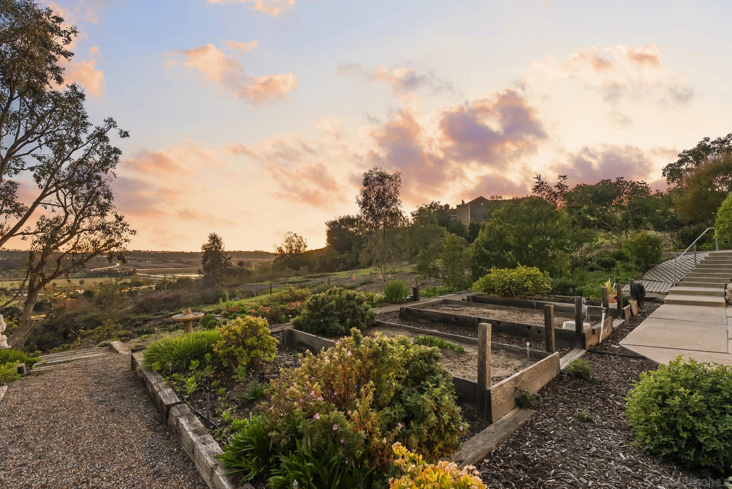 Detail Gallery Image 46 of 54 For 4955  Rancho Viejo Dr, Del Mar,  CA 92014 - 5 Beds | 4 Baths