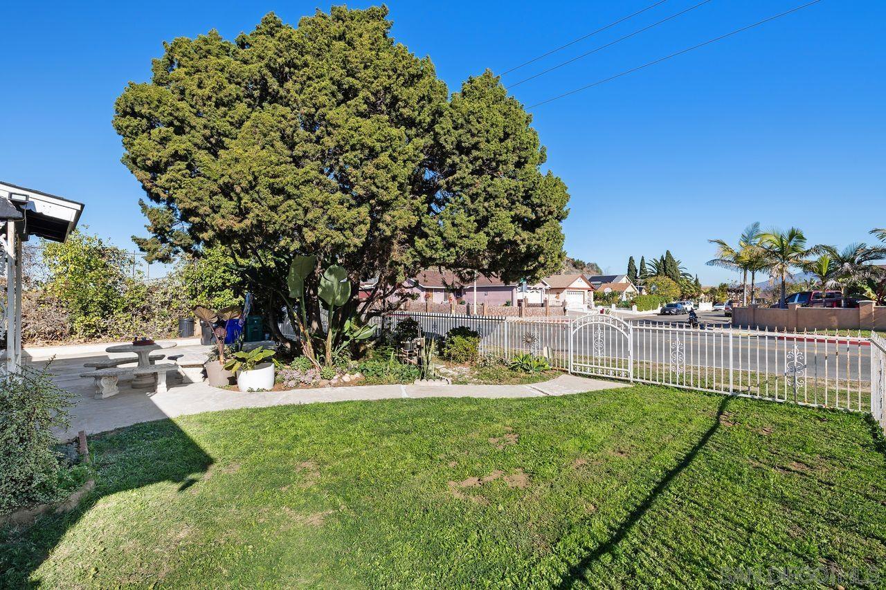 Detail Gallery Image 6 of 38 For 926 S 61st Street, San Diego,  CA 92114 - 3 Beds | 1 Baths