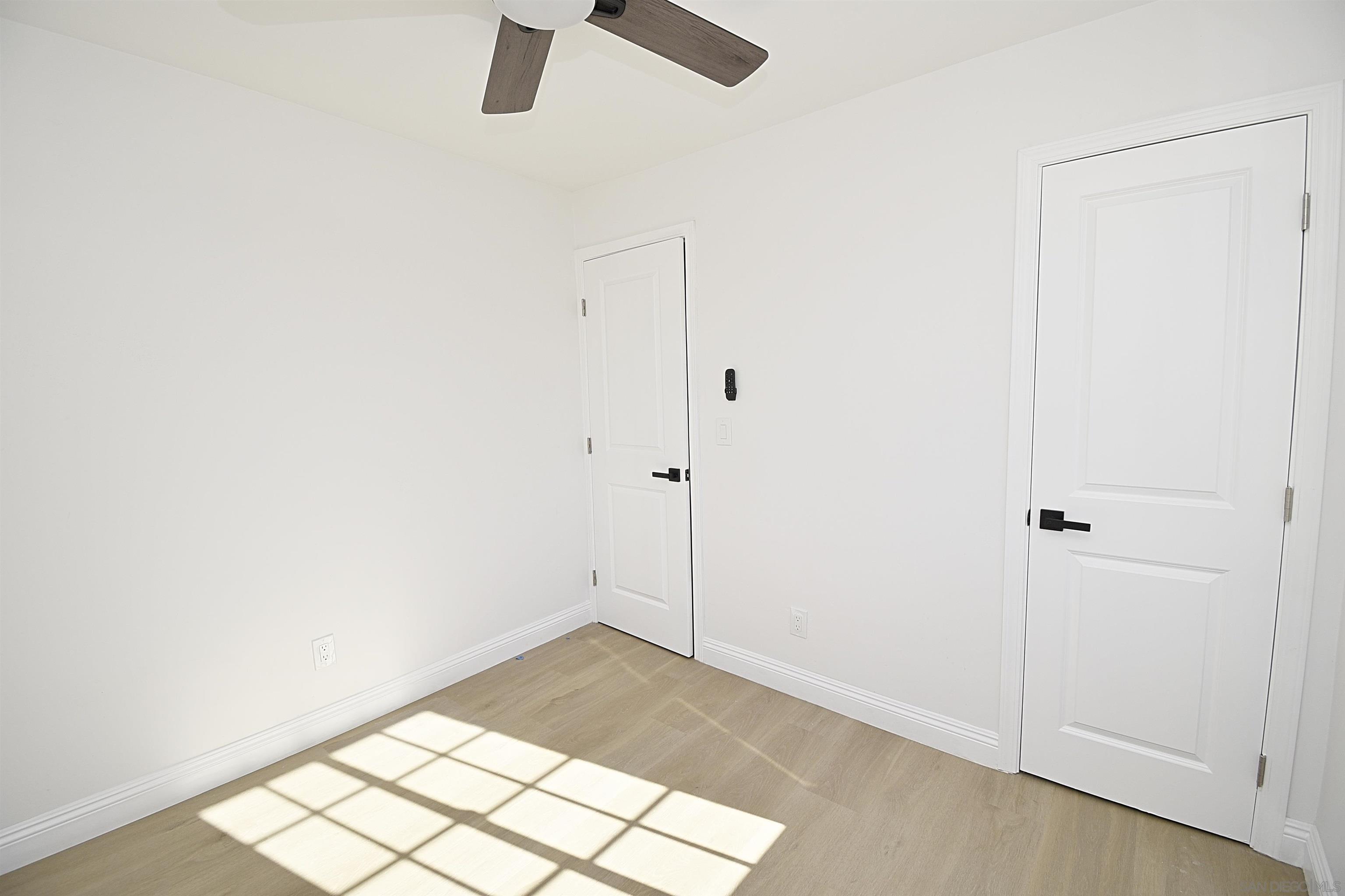 Detail Gallery Image 21 of 40 For 125  Date Street, Chula Vista,  CA 91911 - 4 Beds | 3 Baths