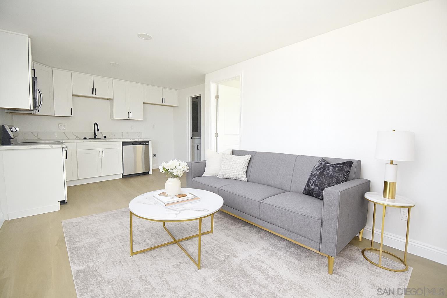 Detail Gallery Image 23 of 40 For 125  Date Street, Chula Vista,  CA 91911 - 4 Beds | 3 Baths