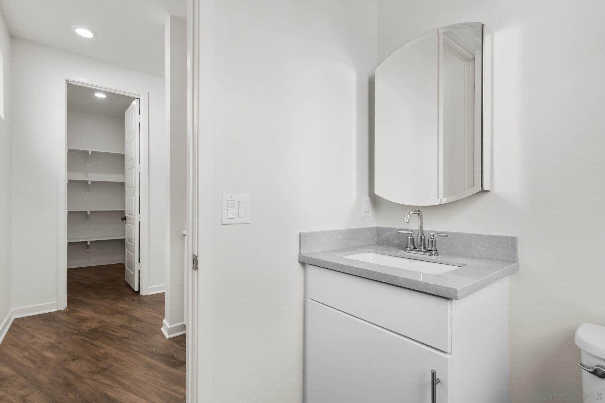 Detail Gallery Image 23 of 50 For 2016  Callisto Terrace, Chula Vista,  CA 91915 - 4 Beds | 3/1 Baths