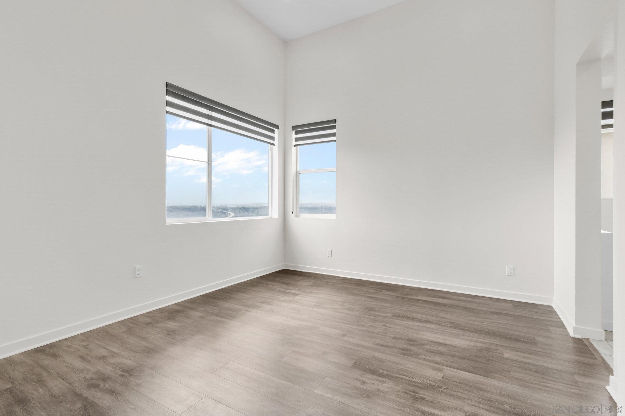 Detail Gallery Image 28 of 50 For 2016  Callisto Terrace, Chula Vista,  CA 91915 - 4 Beds | 3/1 Baths