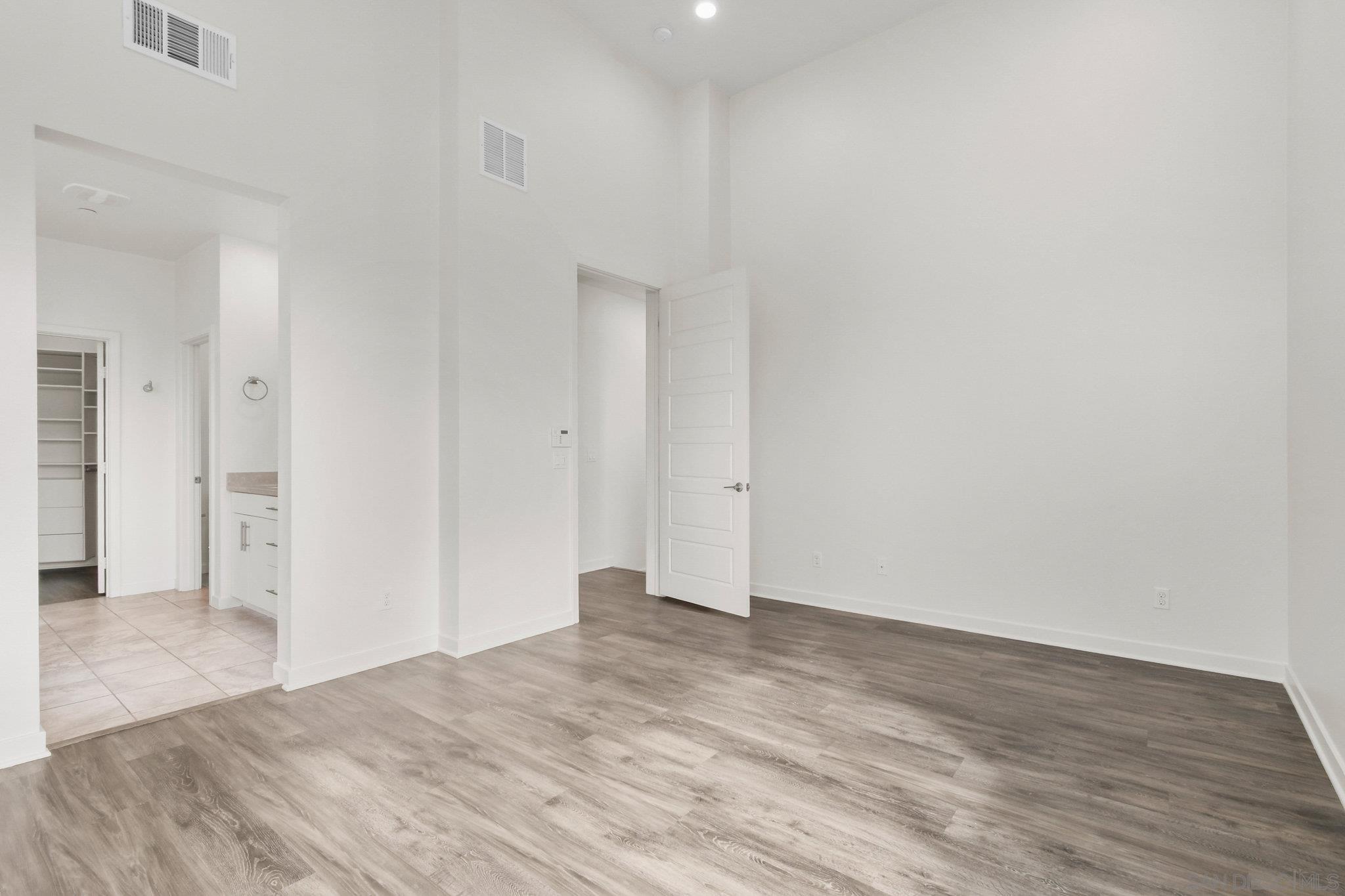 Detail Gallery Image 29 of 50 For 2016  Callisto Terrace, Chula Vista,  CA 91915 - 4 Beds | 3/1 Baths