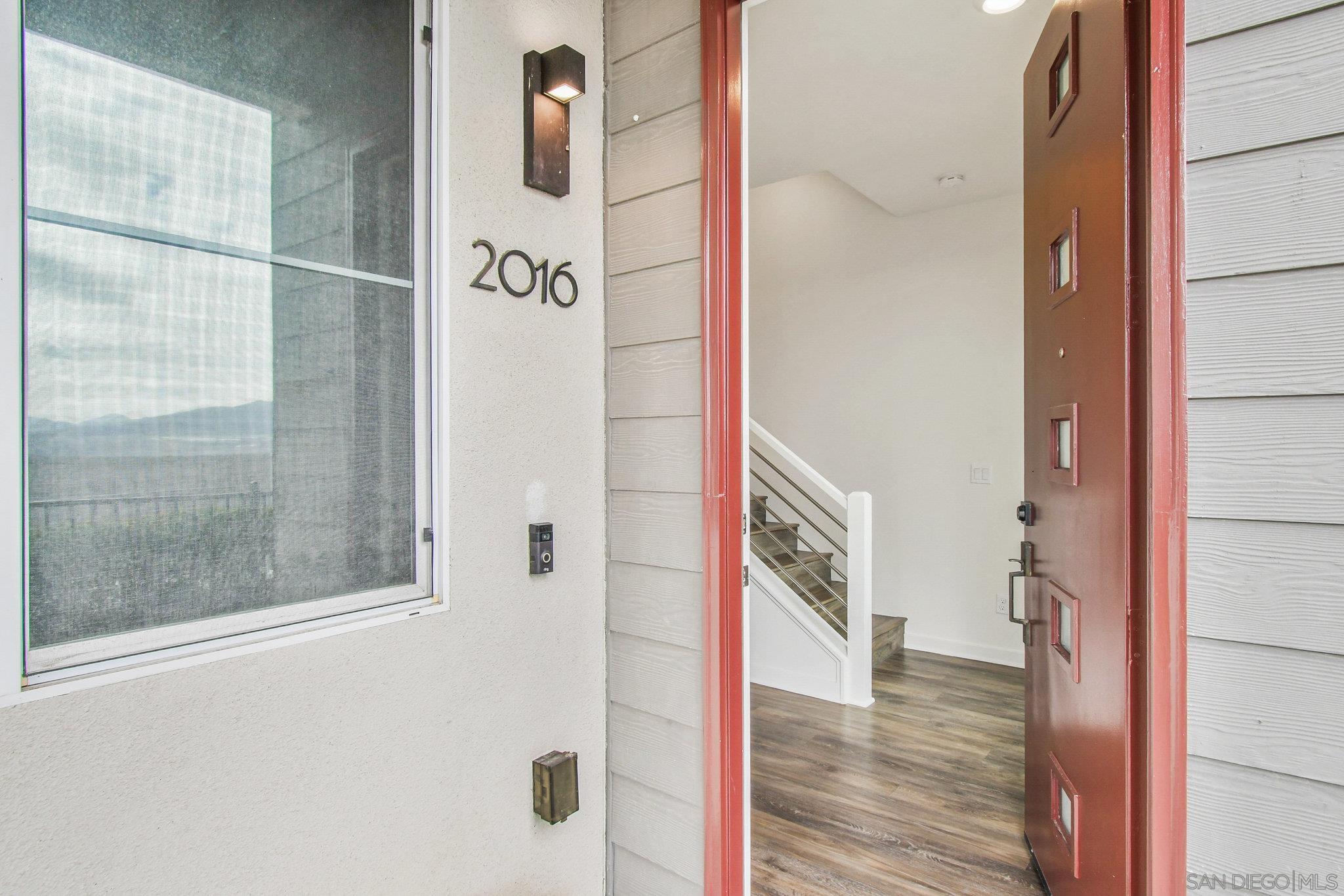 Detail Gallery Image 4 of 50 For 2016  Callisto Terrace, Chula Vista,  CA 91915 - 4 Beds | 3/1 Baths