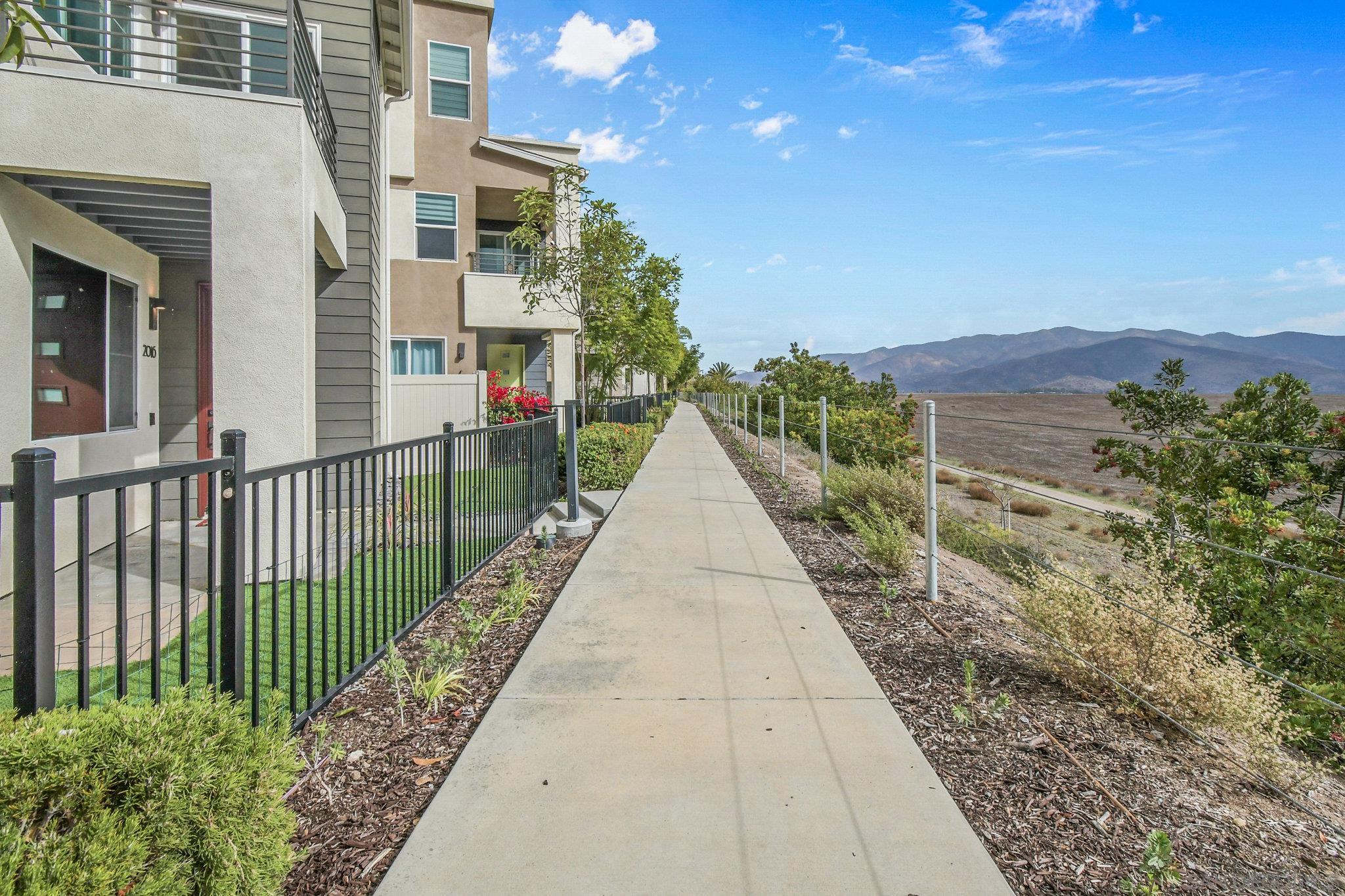 Detail Gallery Image 45 of 50 For 2016  Callisto Terrace, Chula Vista,  CA 91915 - 4 Beds | 3/1 Baths