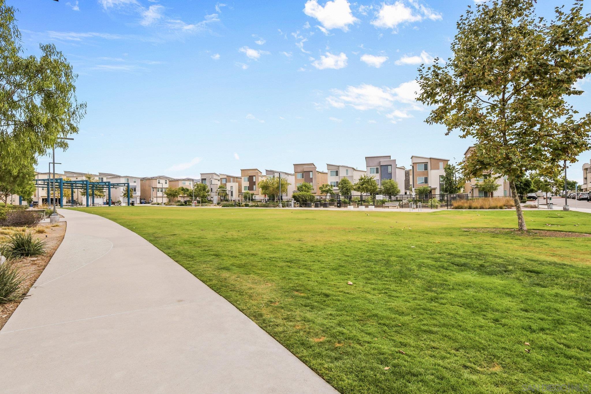 Detail Gallery Image 50 of 50 For 2016  Callisto Terrace, Chula Vista,  CA 91915 - 4 Beds | 3/1 Baths