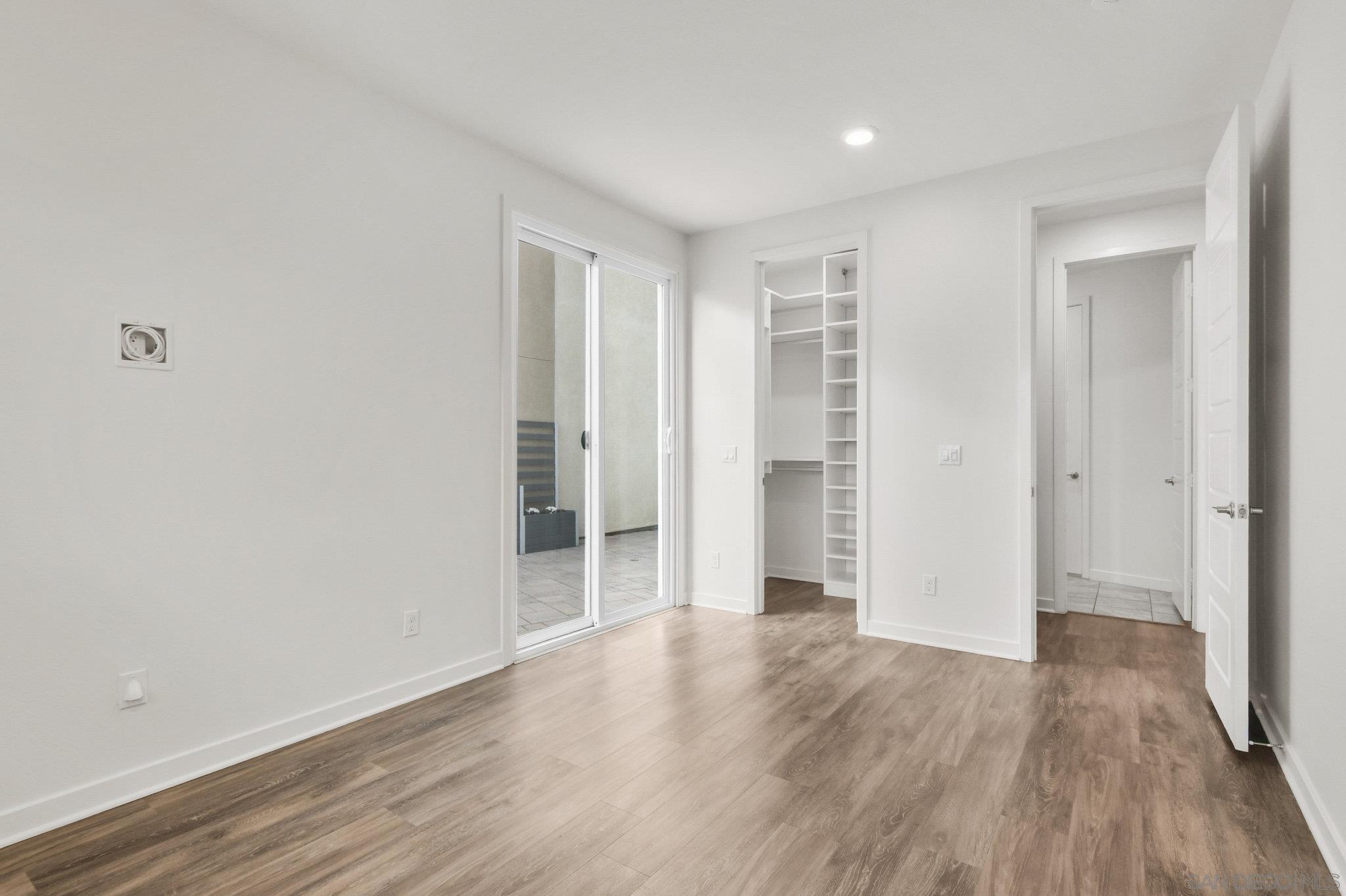 Detail Gallery Image 9 of 50 For 2016  Callisto Terrace, Chula Vista,  CA 91915 - 4 Beds | 3/1 Baths