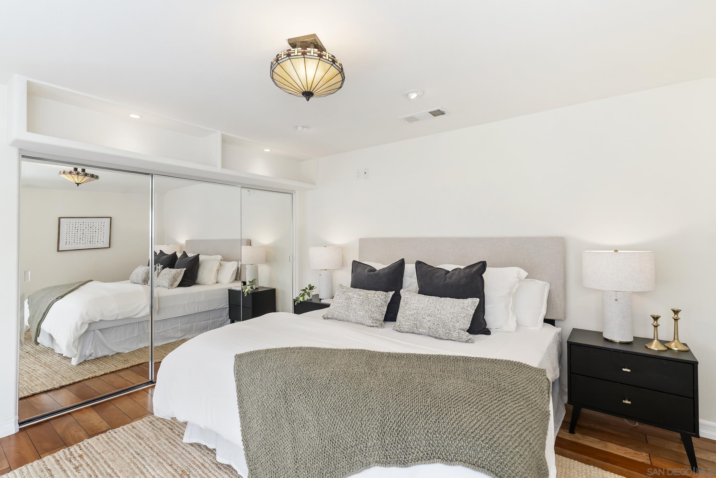 Detail Gallery Image 23 of 55 For 555  Eaton St.  #N,  Oceanside,  CA 92054 - 3 Beds | 2/1 Baths