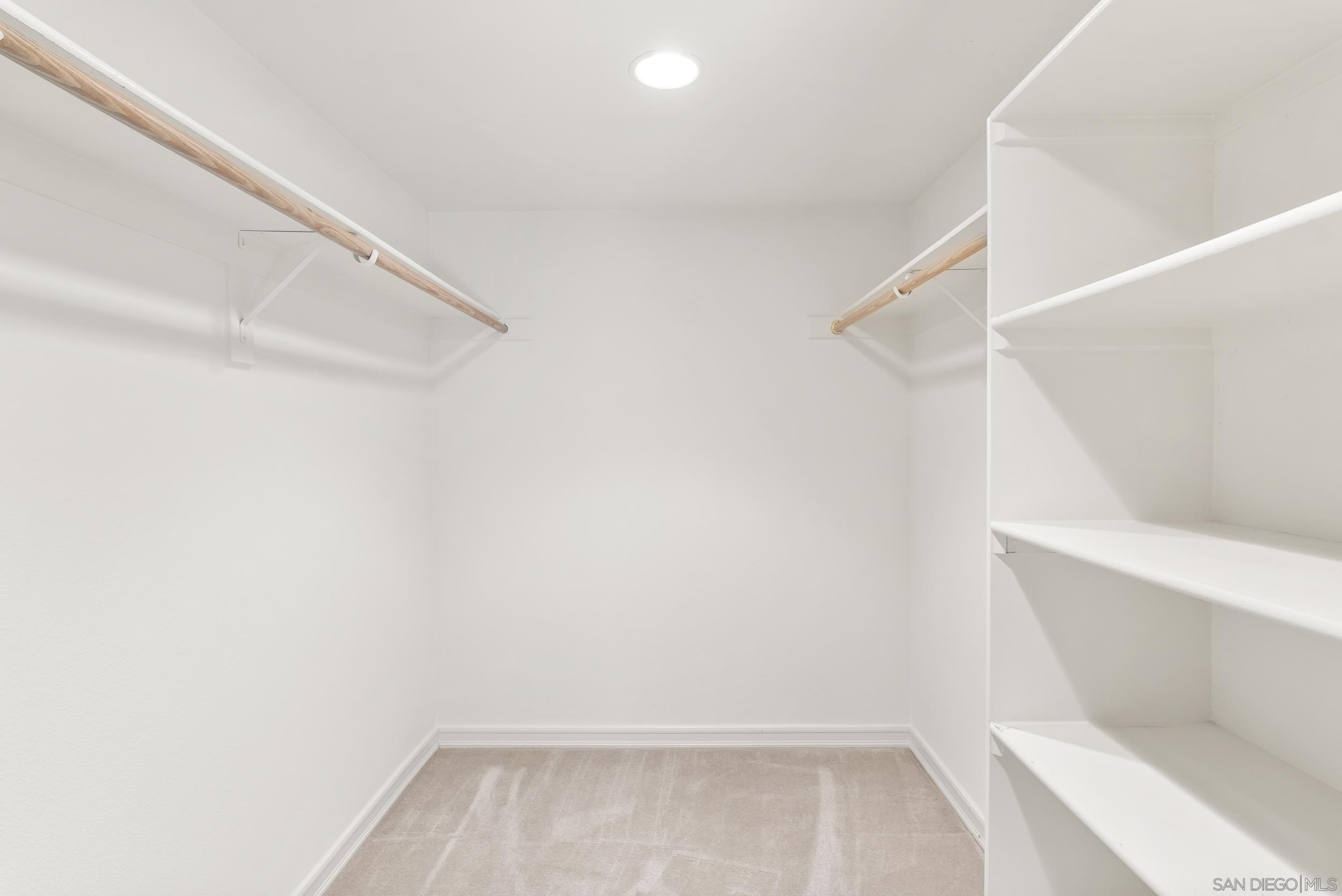 Detail Gallery Image 32 of 55 For 555  Eaton St.  #N,  Oceanside,  CA 92054 - 3 Beds | 2/1 Baths