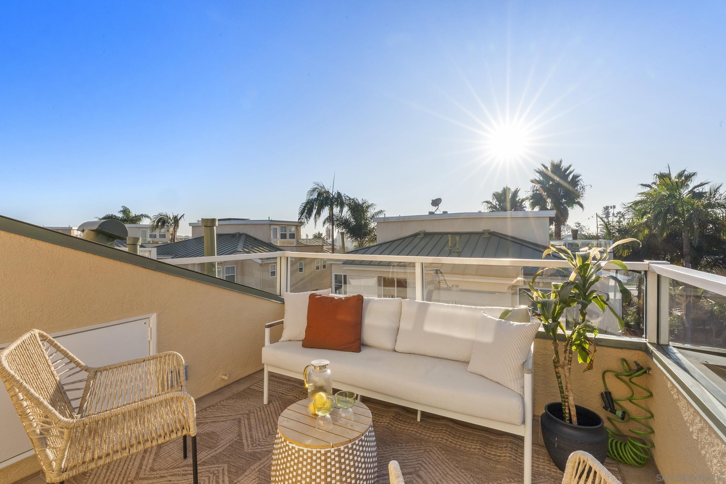 Detail Gallery Image 36 of 55 For 555  Eaton St.  #N,  Oceanside,  CA 92054 - 3 Beds | 2/1 Baths