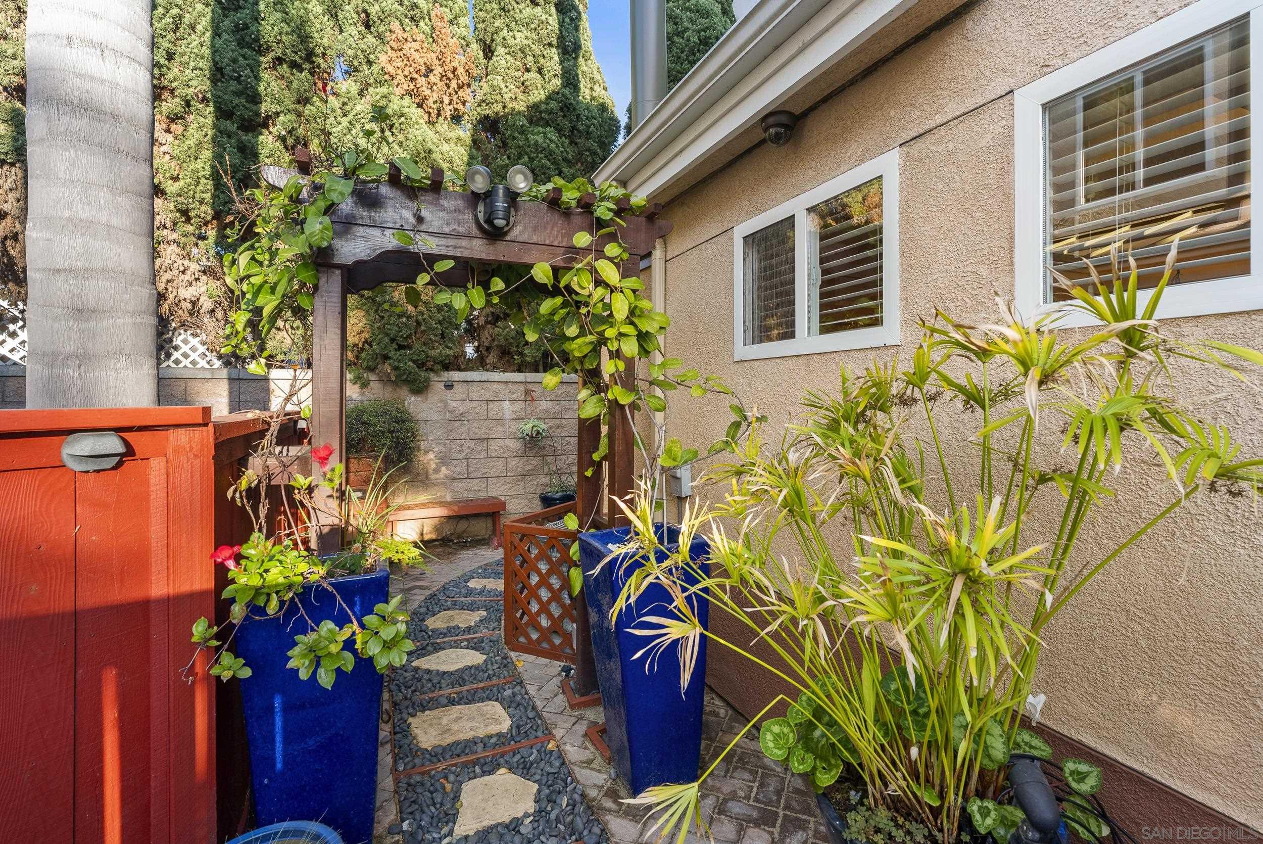 Detail Gallery Image 46 of 55 For 555  Eaton St.  #N,  Oceanside,  CA 92054 - 3 Beds | 2/1 Baths