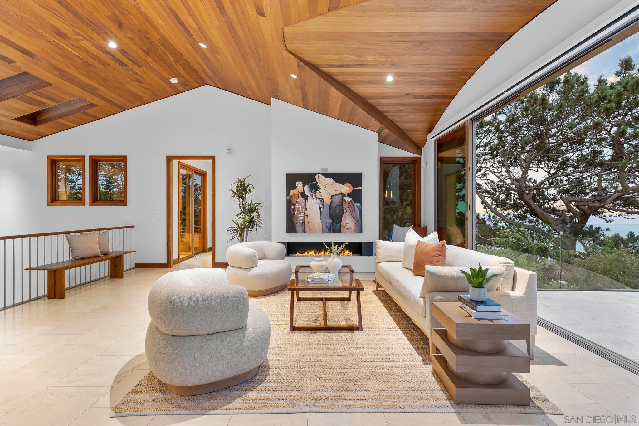 Detail Gallery Image 13 of 44 For 354  Ocean View Ave, Del Mar,  CA 92014 - 4 Beds | 4/1 Baths