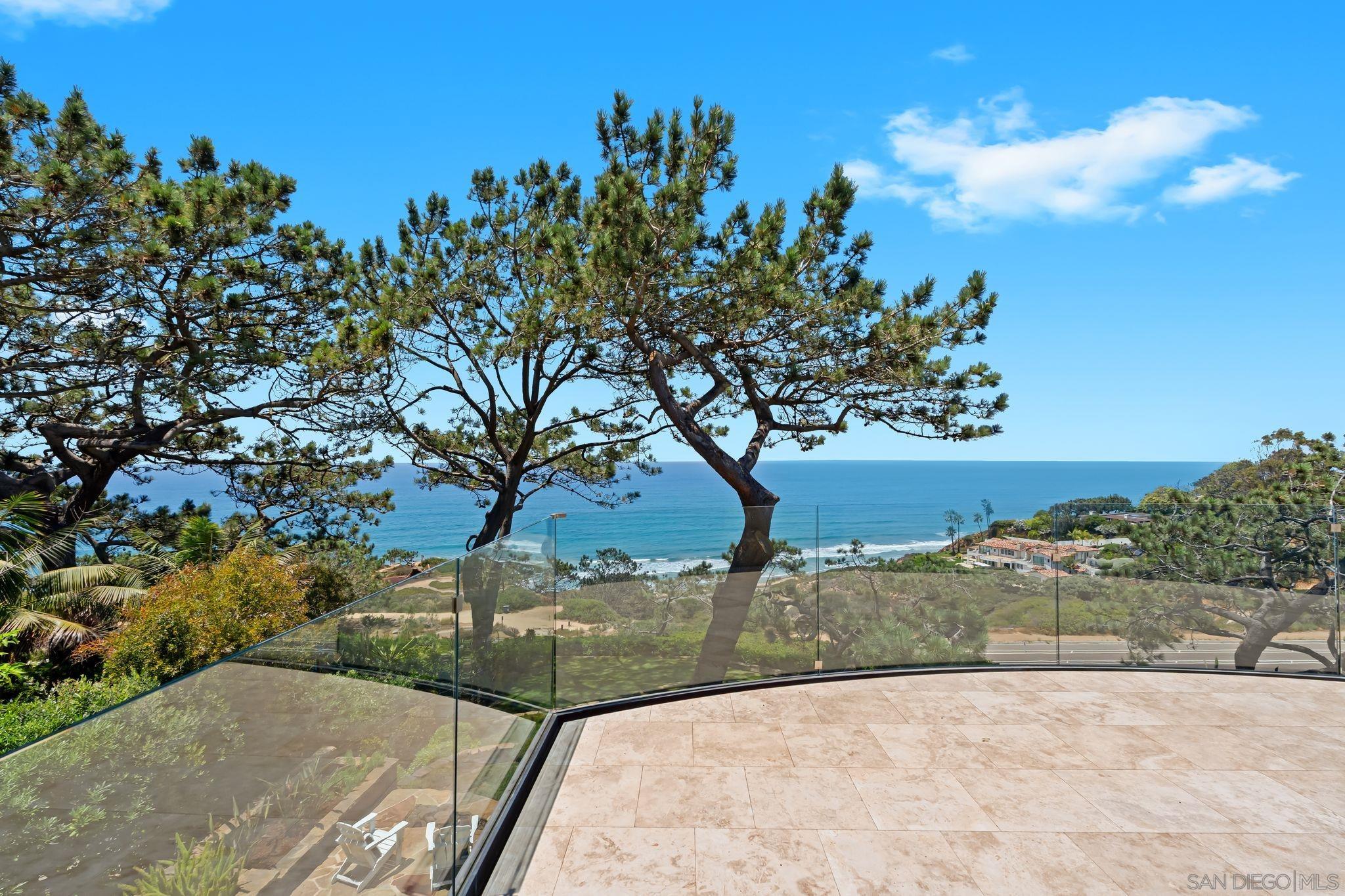 Detail Gallery Image 14 of 44 For 354  Ocean View Ave, Del Mar,  CA 92014 - 4 Beds | 4/1 Baths