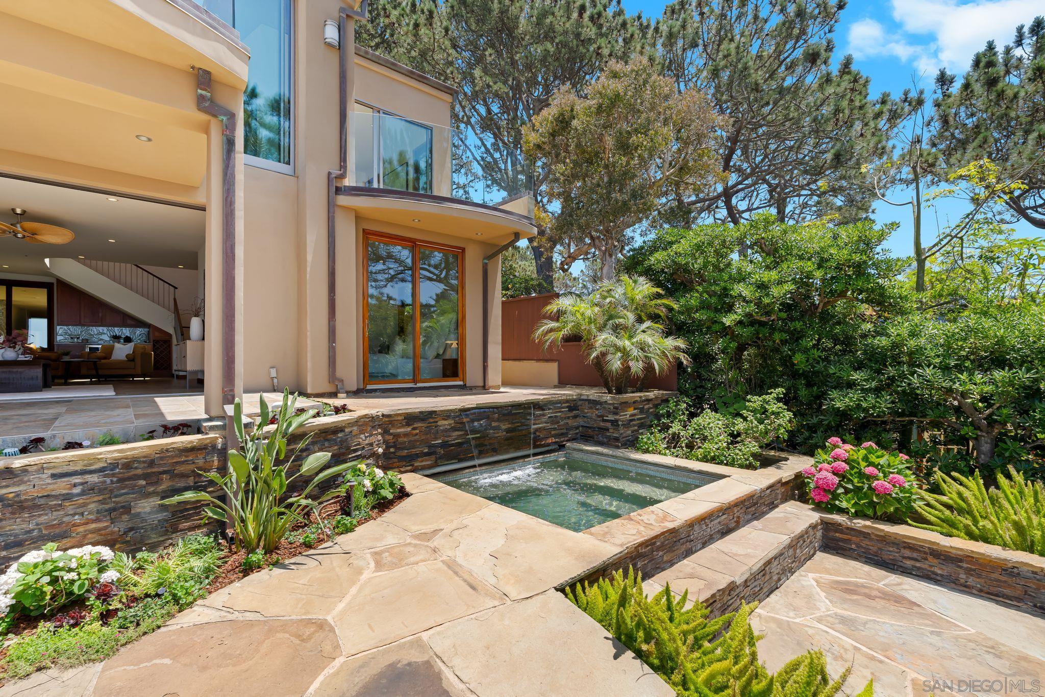 Detail Gallery Image 25 of 44 For 354  Ocean View Ave, Del Mar,  CA 92014 - 4 Beds | 4/1 Baths