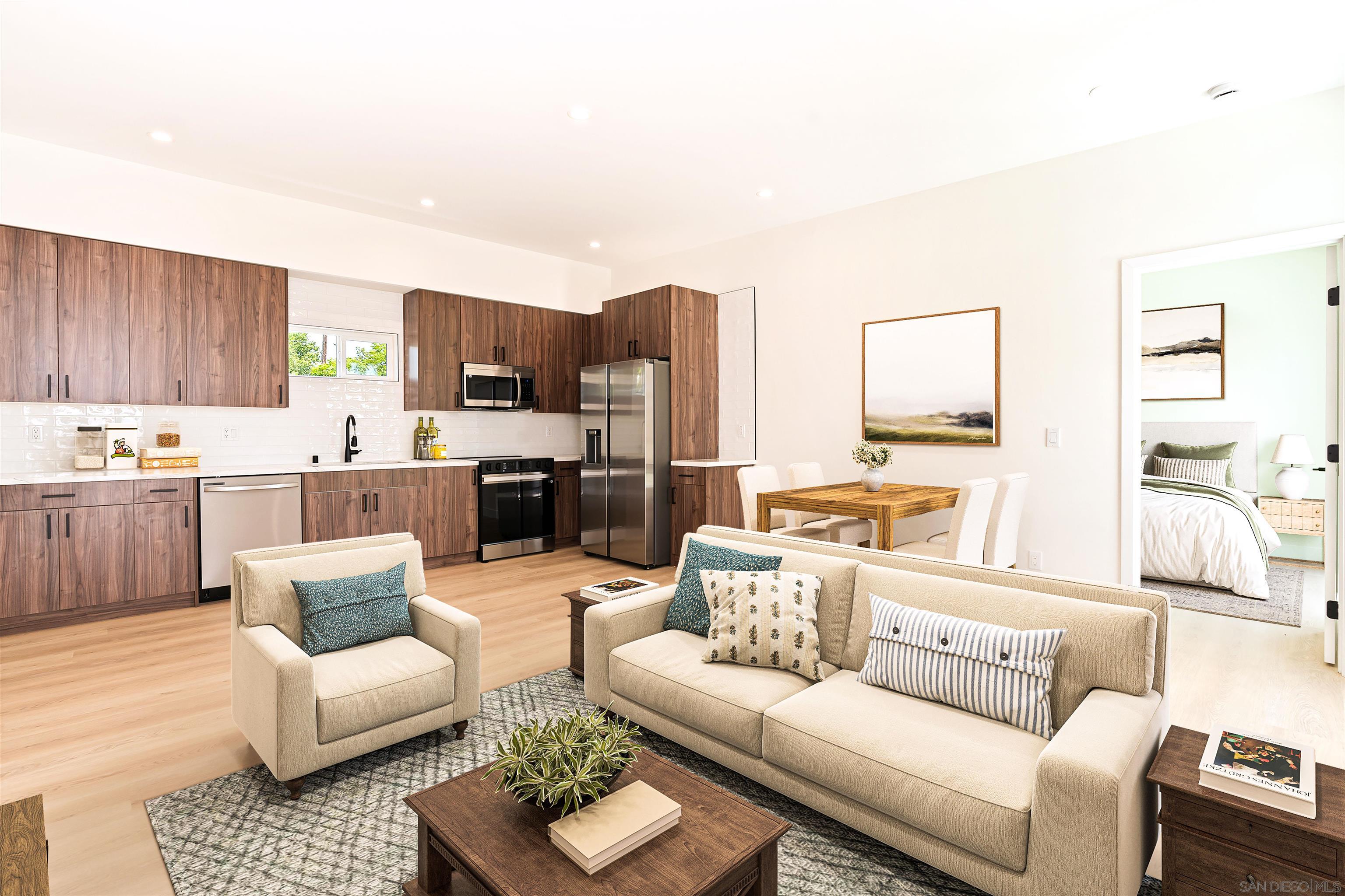 Detail Gallery Image 18 of 39 For 1160  Erica St, Escondido,  CA 92027 - 6 Beds | 4 Baths