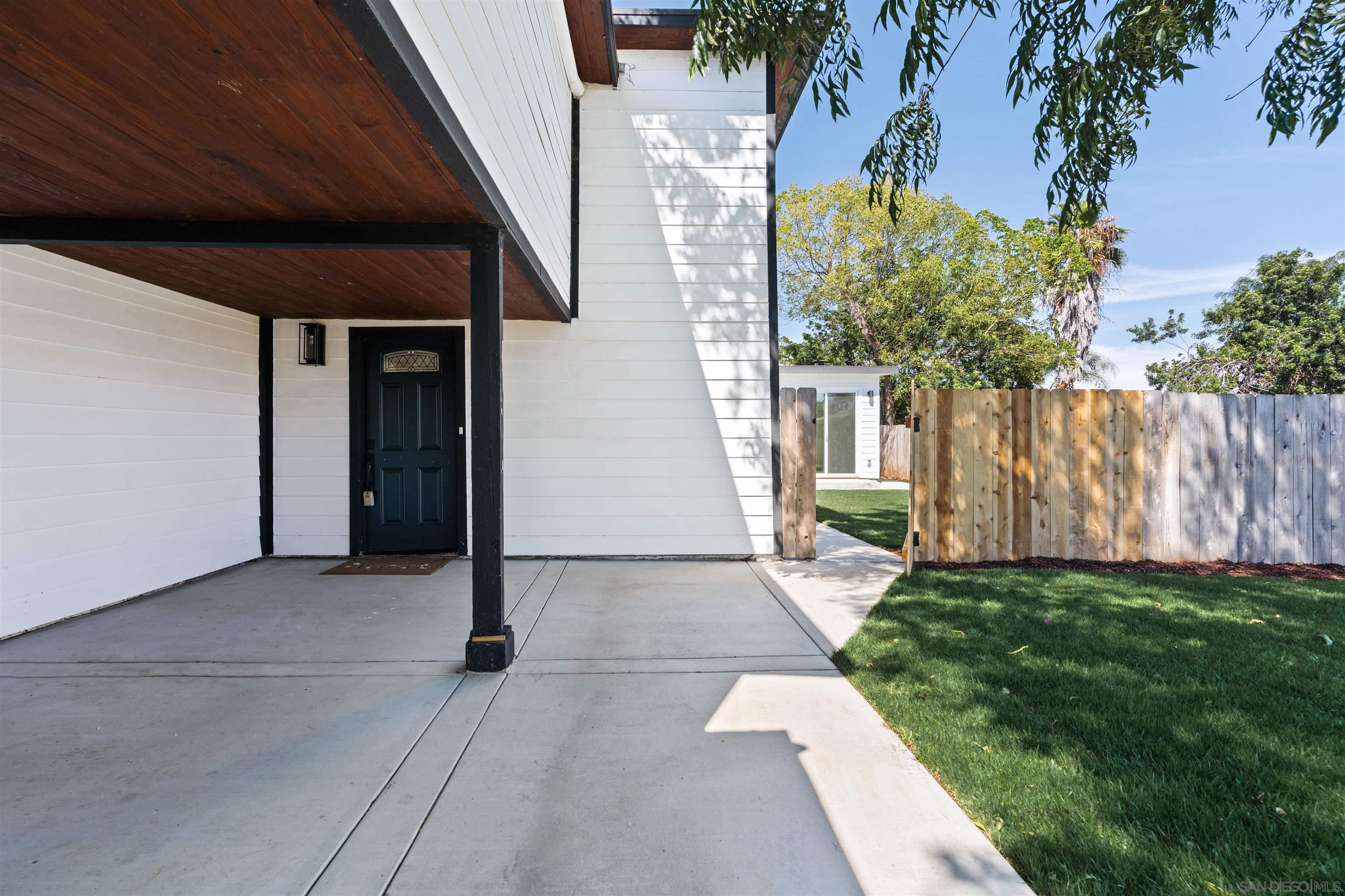 Detail Gallery Image 27 of 39 For 1160  Erica St, Escondido,  CA 92027 - 6 Beds | 4 Baths