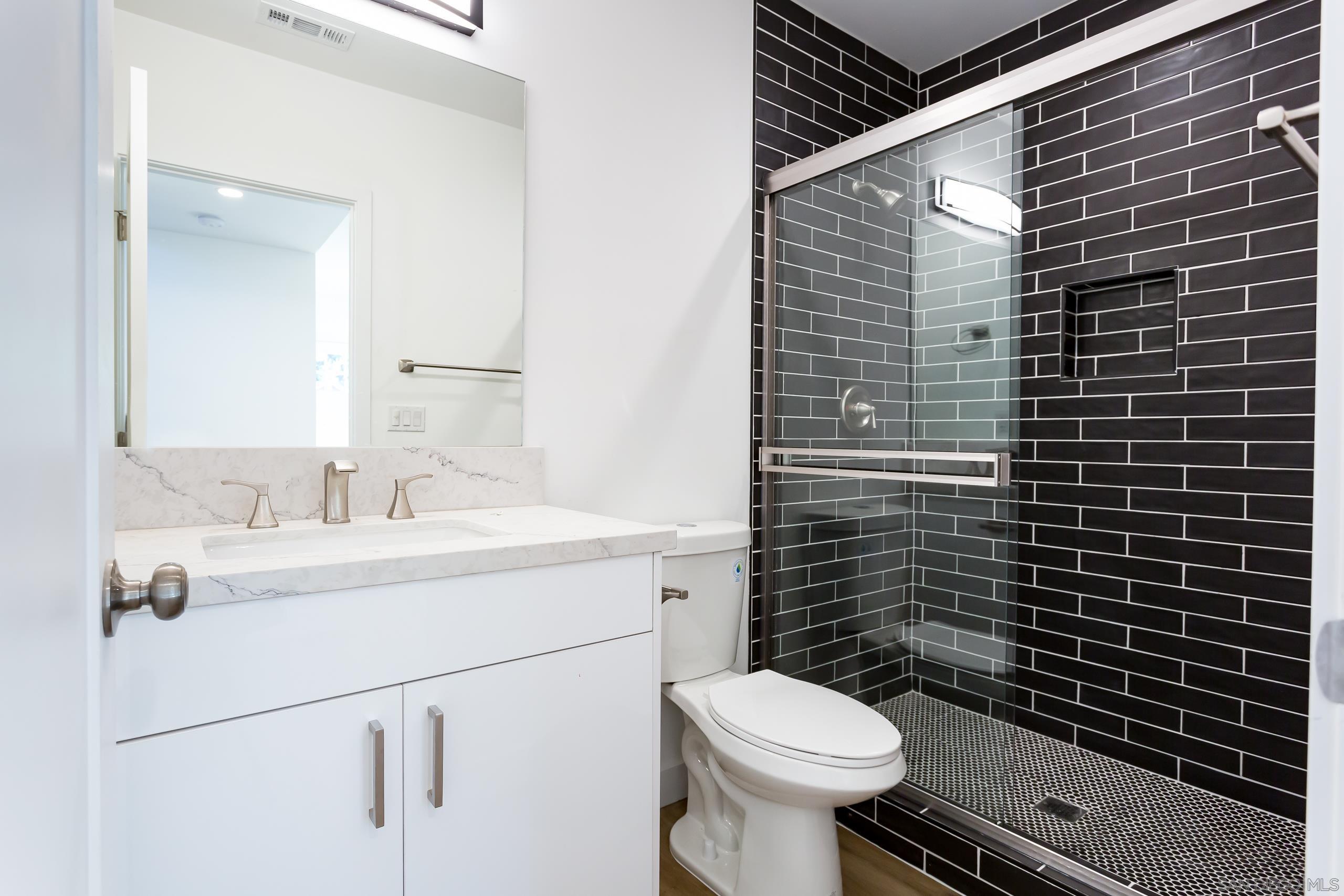 Detail Gallery Image 18 of 60 For 5721-23  Campanile Way, San Diego,  CA 92115 - – Beds | – Baths