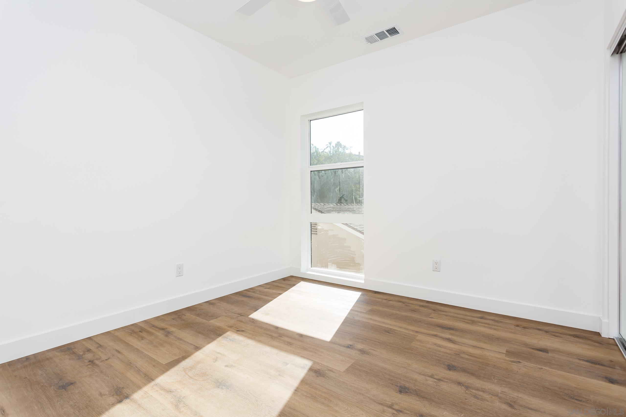 Detail Gallery Image 23 of 60 For 5721-23  Campanile Way, San Diego,  CA 92115 - – Beds | – Baths