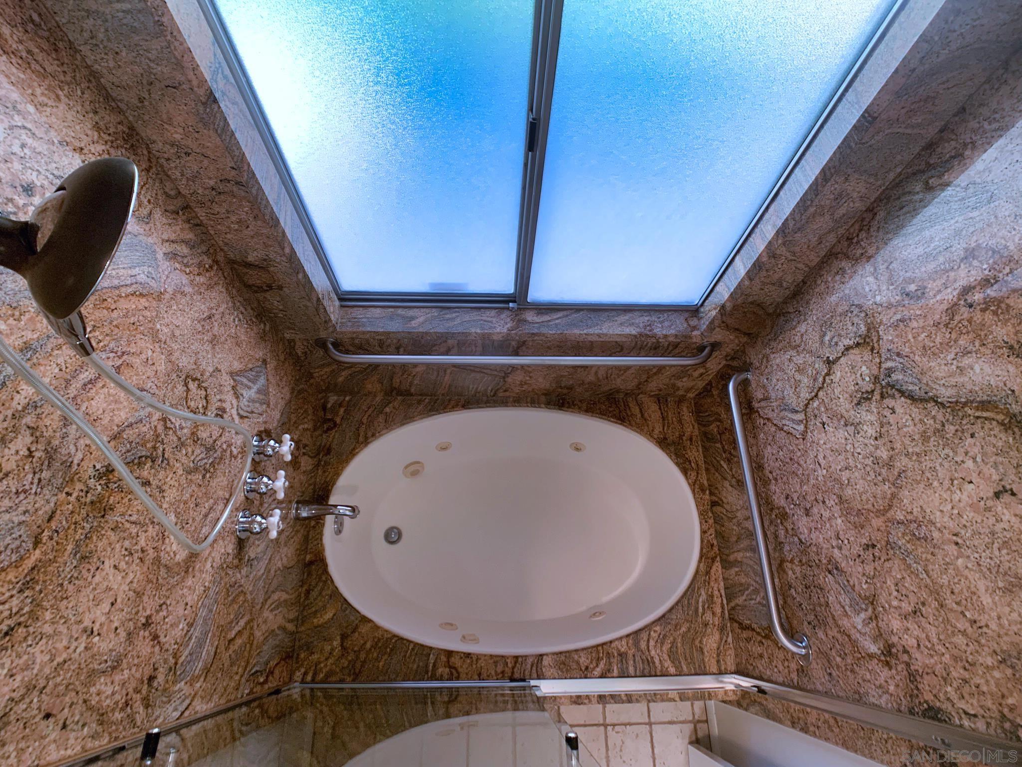 Detail Gallery Image 15 of 29 For 2314  Sawgrass Street, El Cajon,  CA 92019 - 3 Beds | 2 Baths