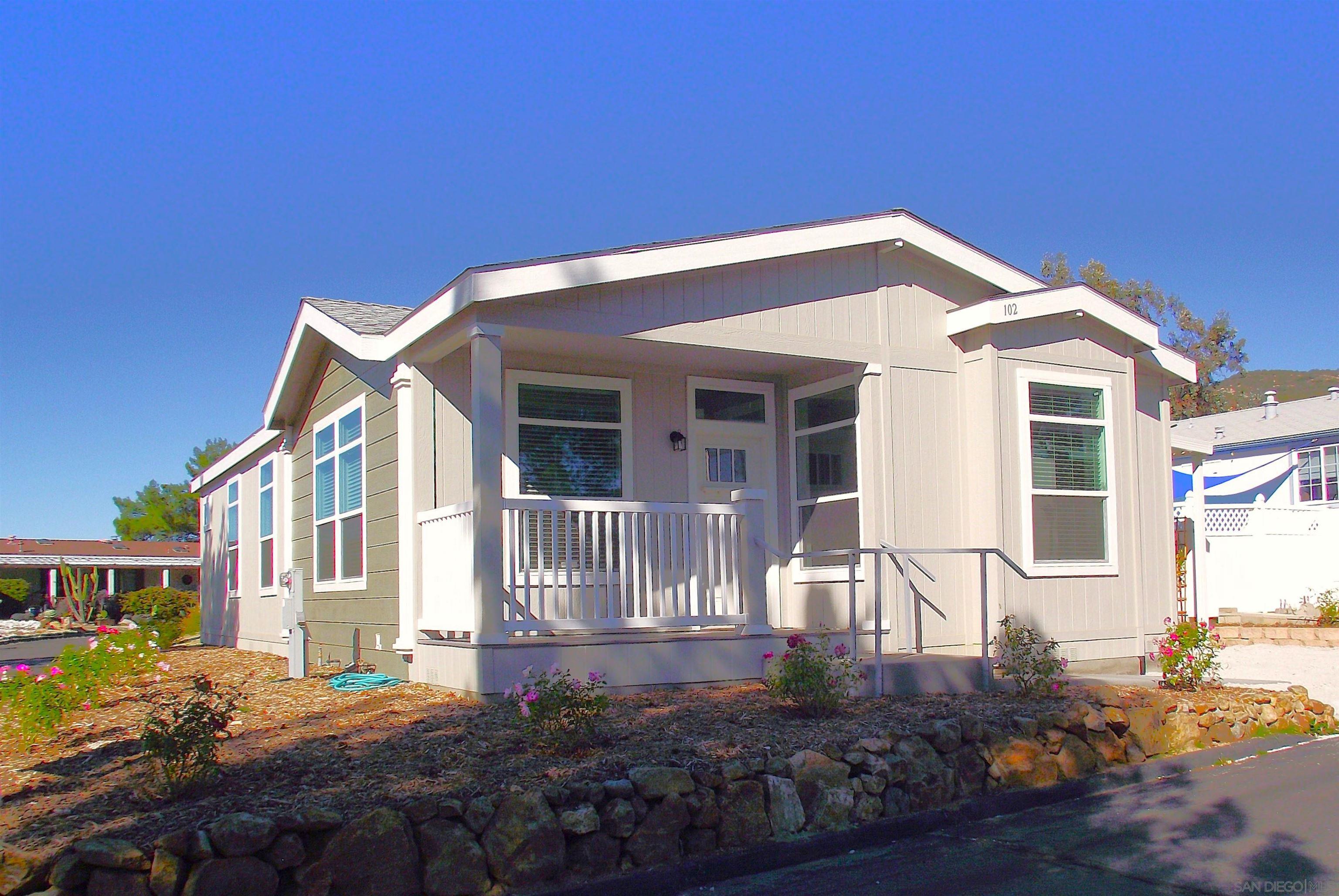 Front Image Thumbnail for SD250045565