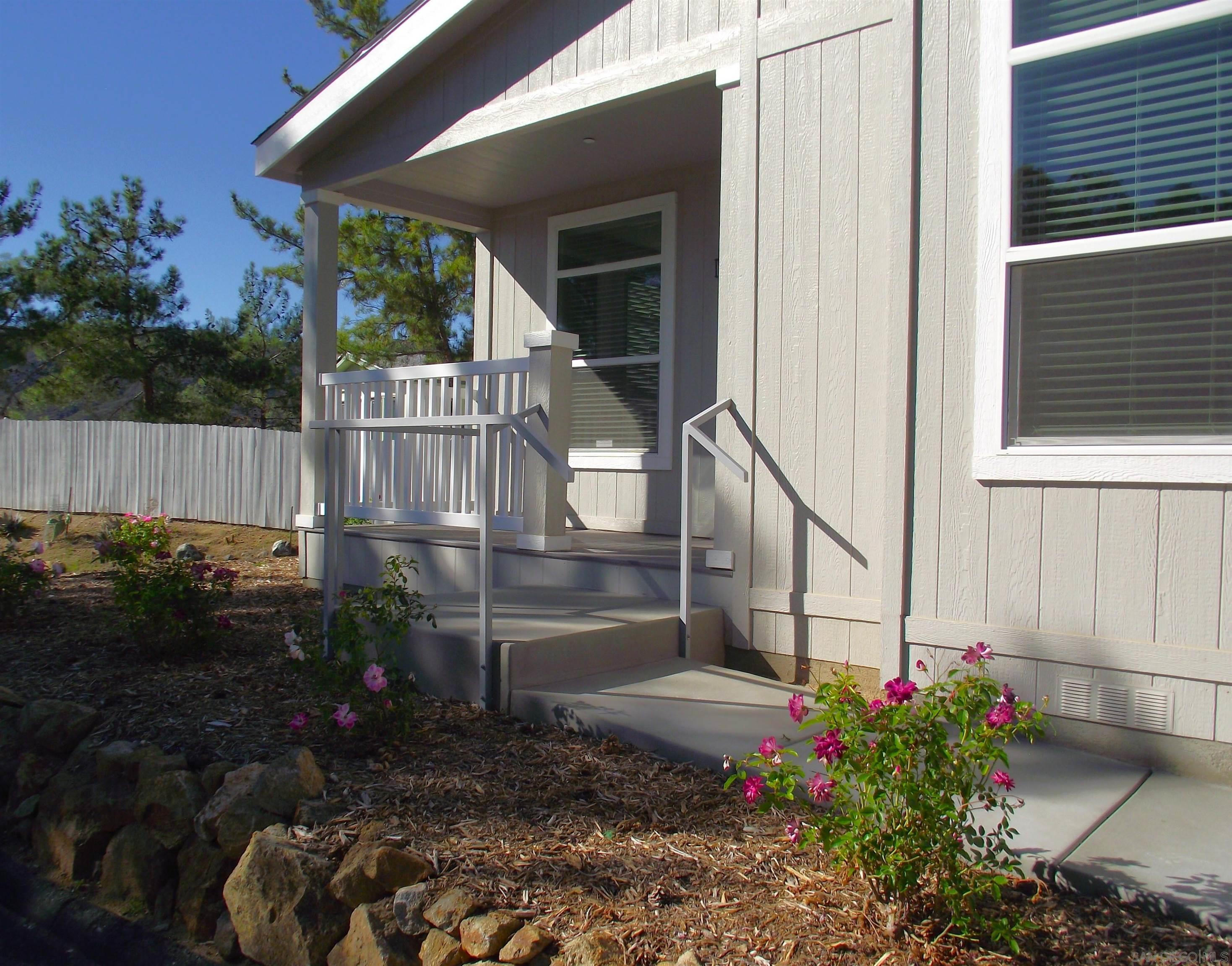 Detail Gallery Image 5 of 44 For 35109  Highway 79  #SPC 102,  Warner Springs,  CA 92086 - 3 Beds | 2 Baths