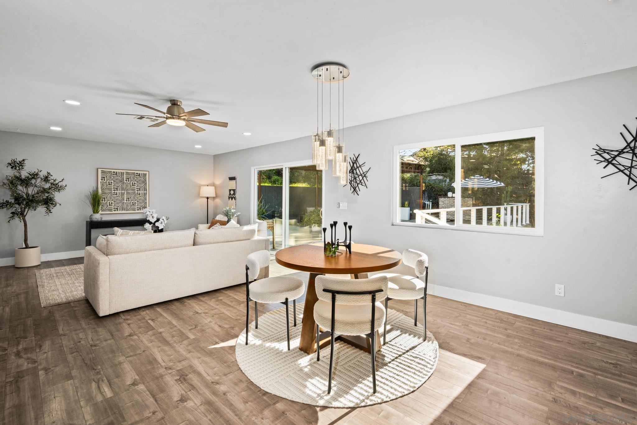 Detail Gallery Image 14 of 46 For 10059  Estrella Dr, La Mesa,  CA 91941 - 4 Beds | 4 Baths