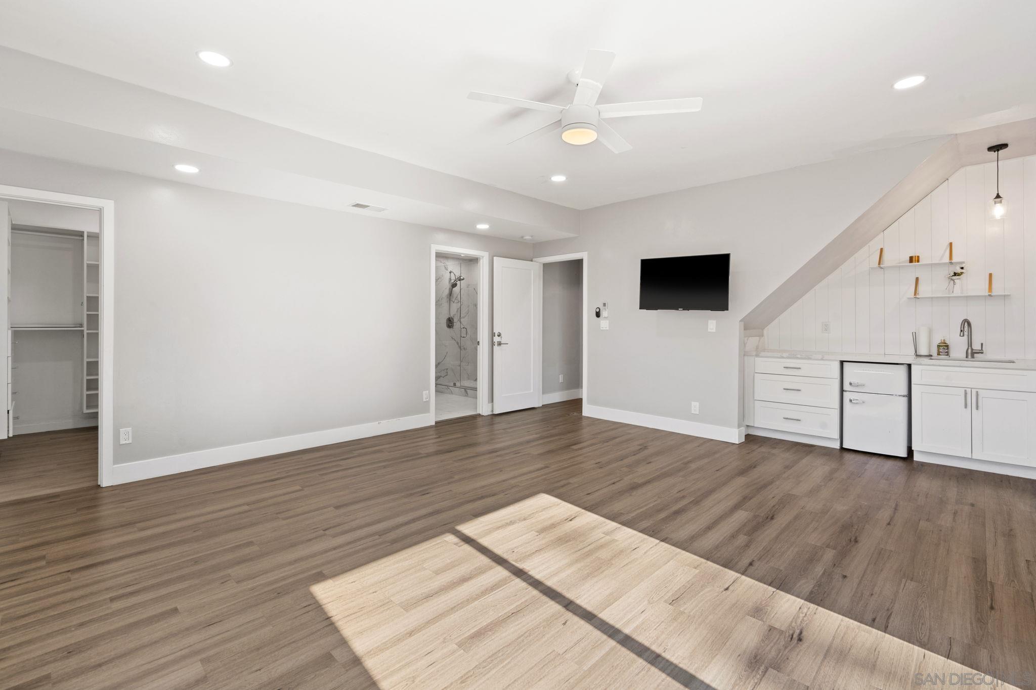 Detail Gallery Image 30 of 46 For 10059  Estrella Dr, La Mesa,  CA 91941 - 4 Beds | 4 Baths