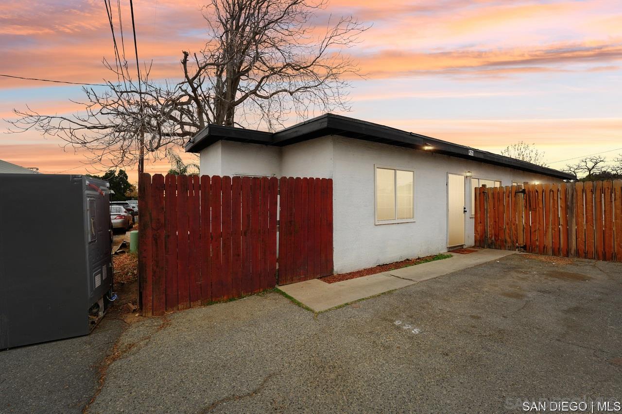 Detail Gallery Image 13 of 15 For 925  Magnolia Ave, Beaumont,  CA 92223 - – Beds | – Baths